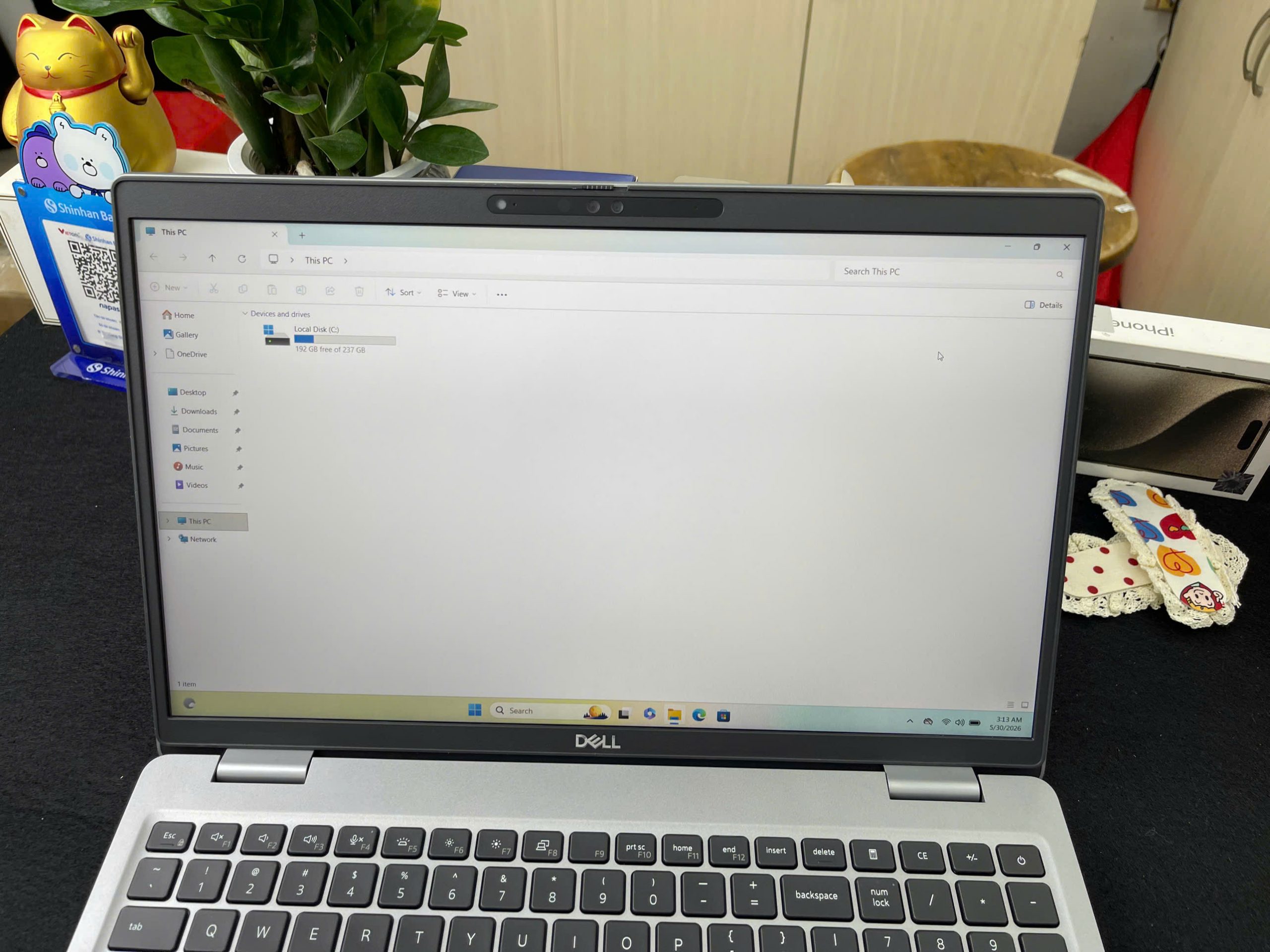 Dell Precision 3570