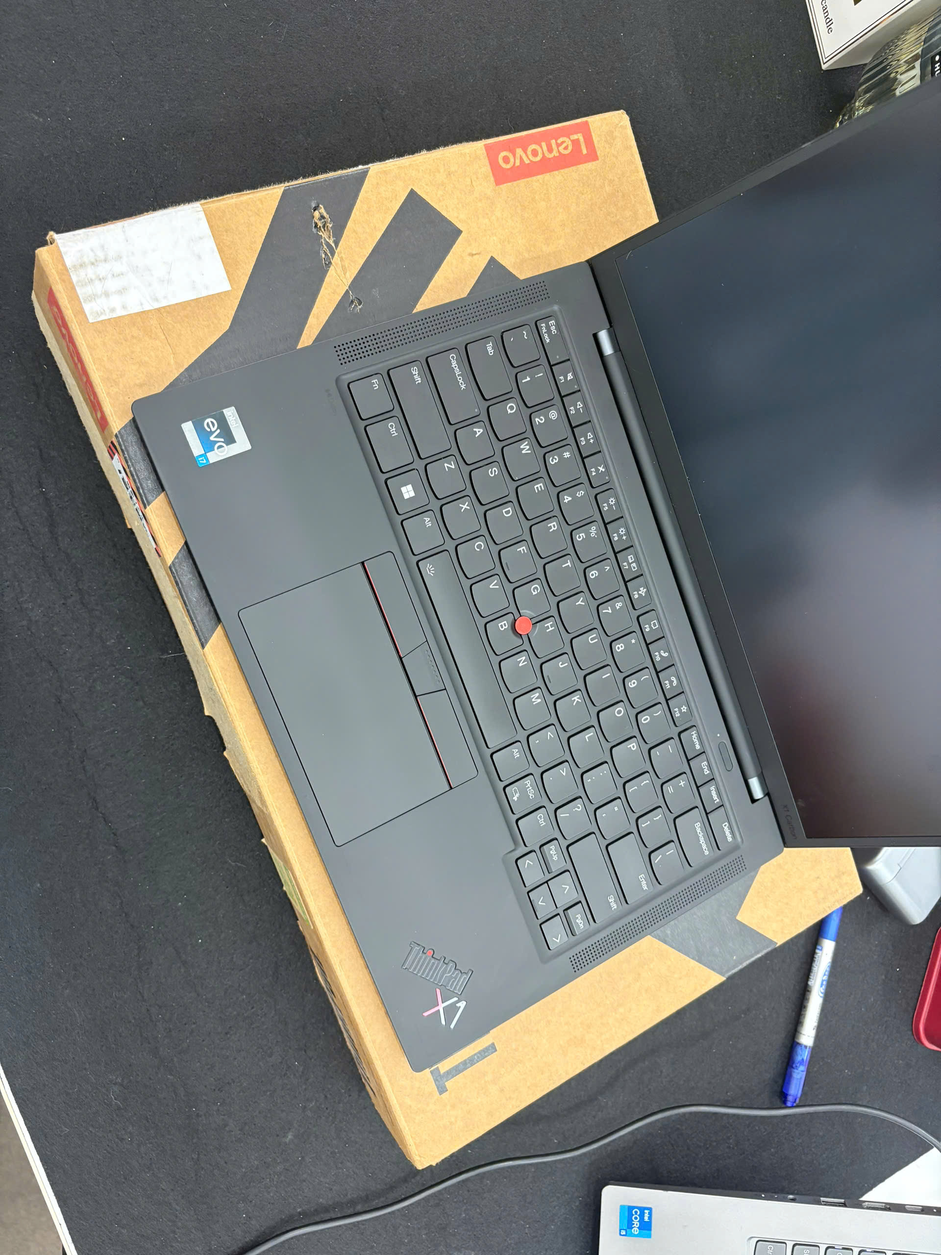 Thinkpad X1 Cacbon G11