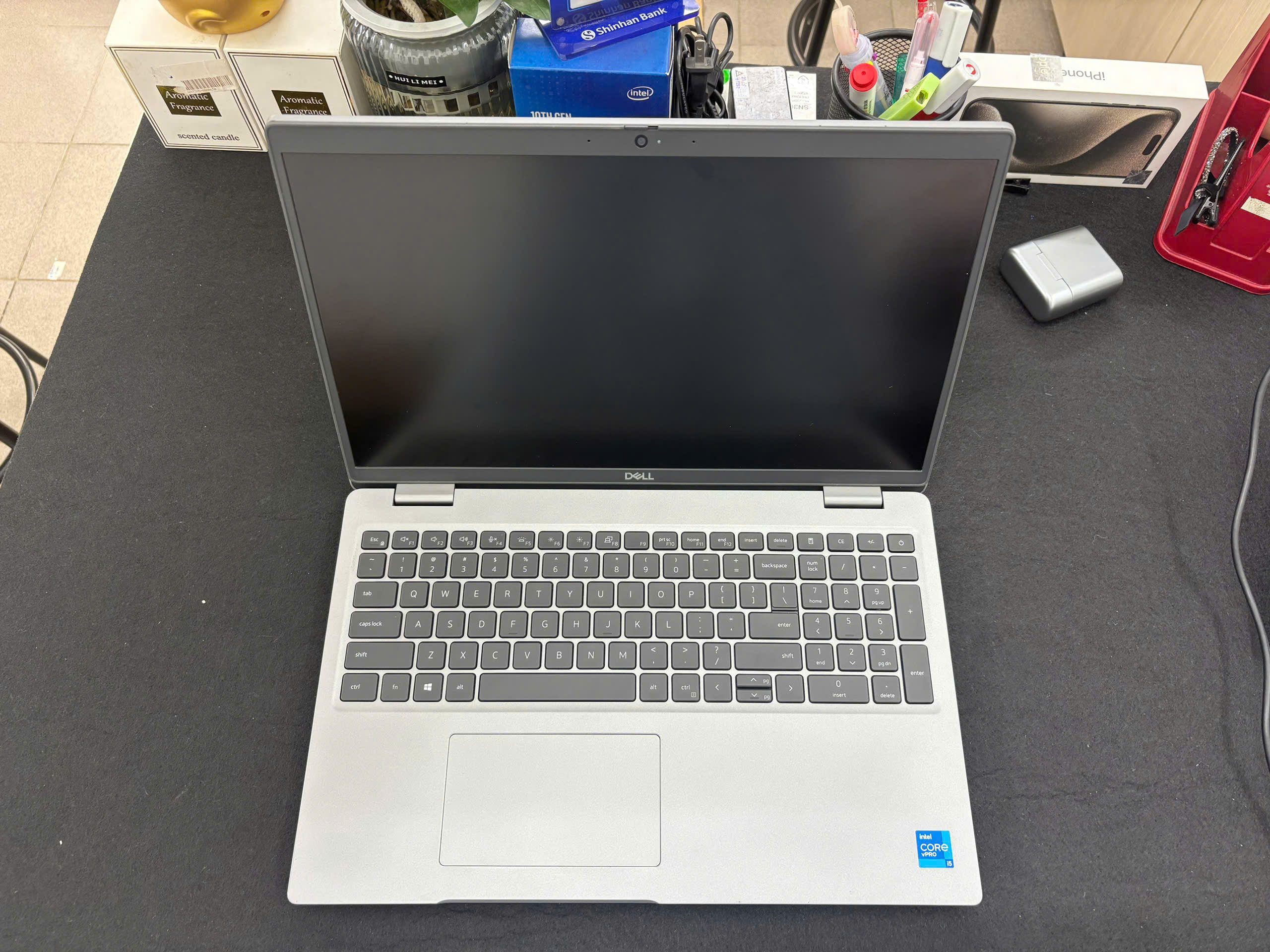 Dell Precision 3561