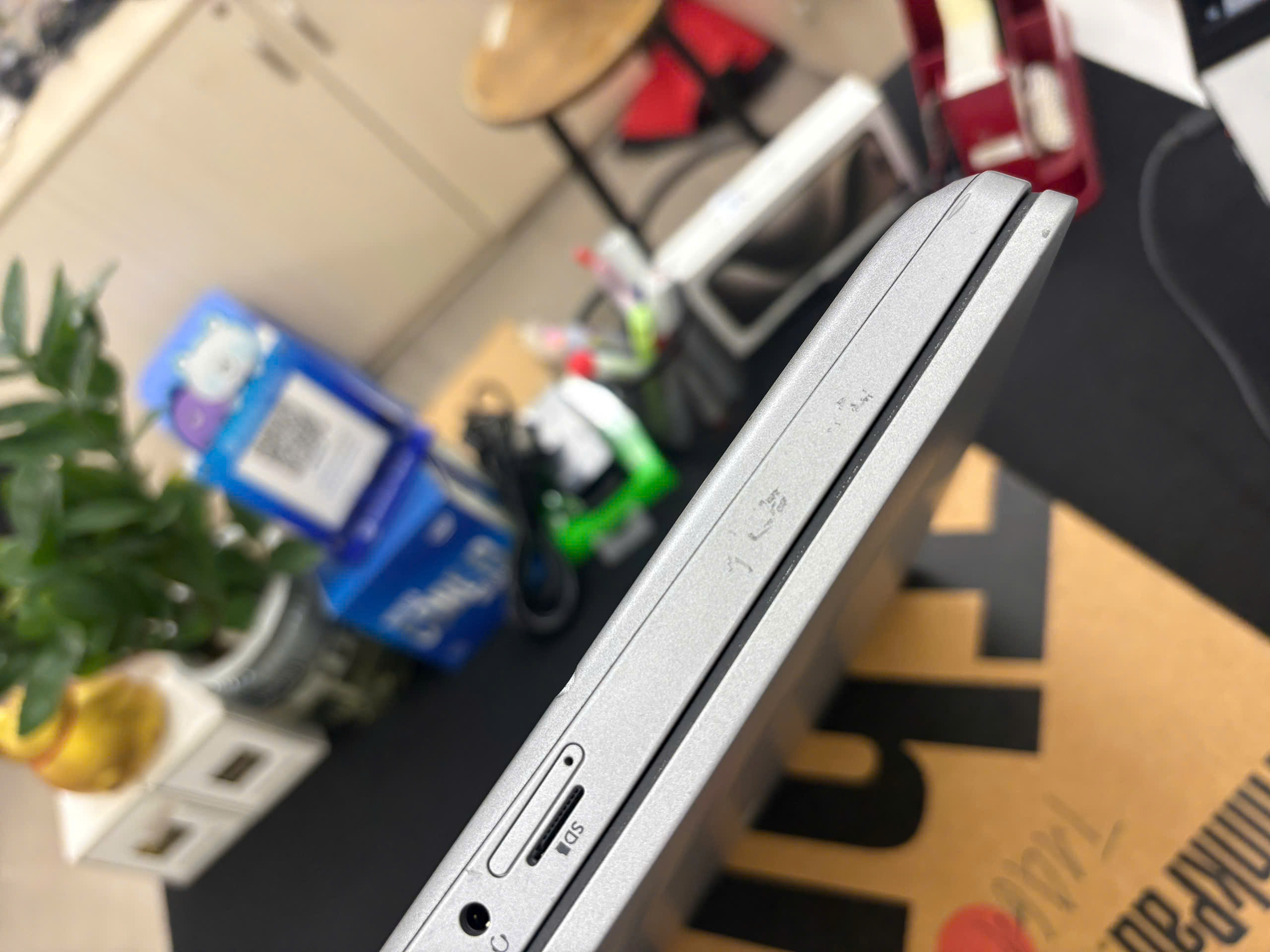 Dell Precision 3551