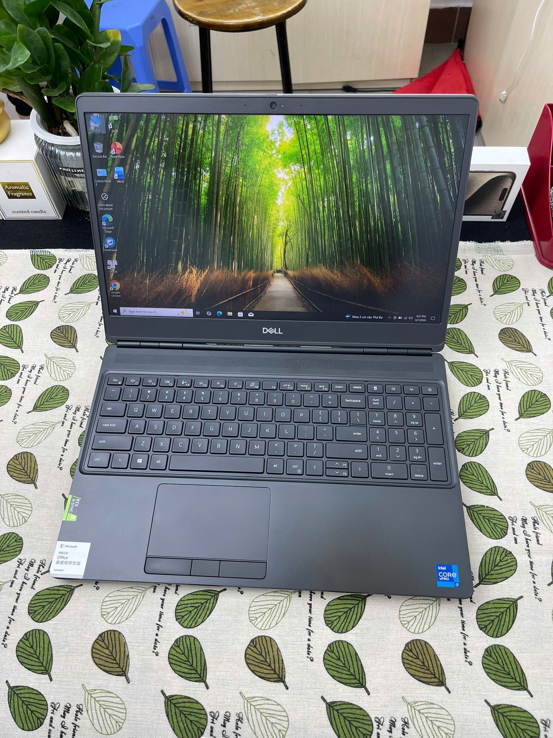 Dell Precision 7560