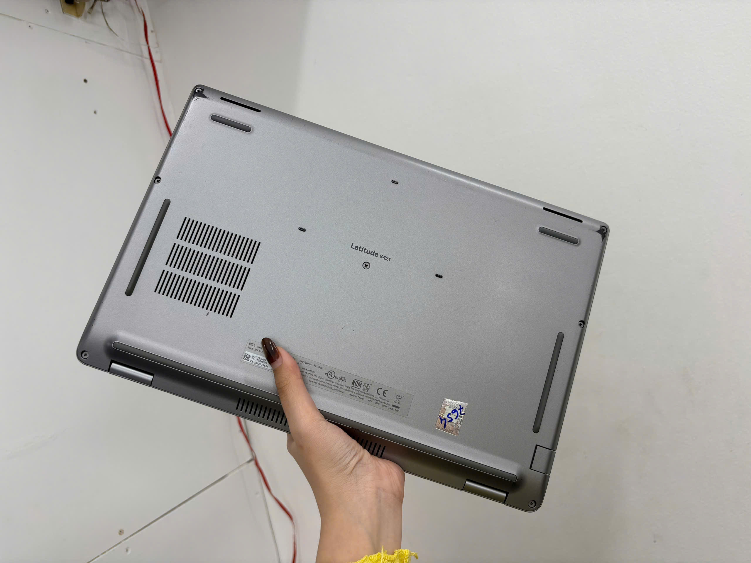 Dell Latitude 5421