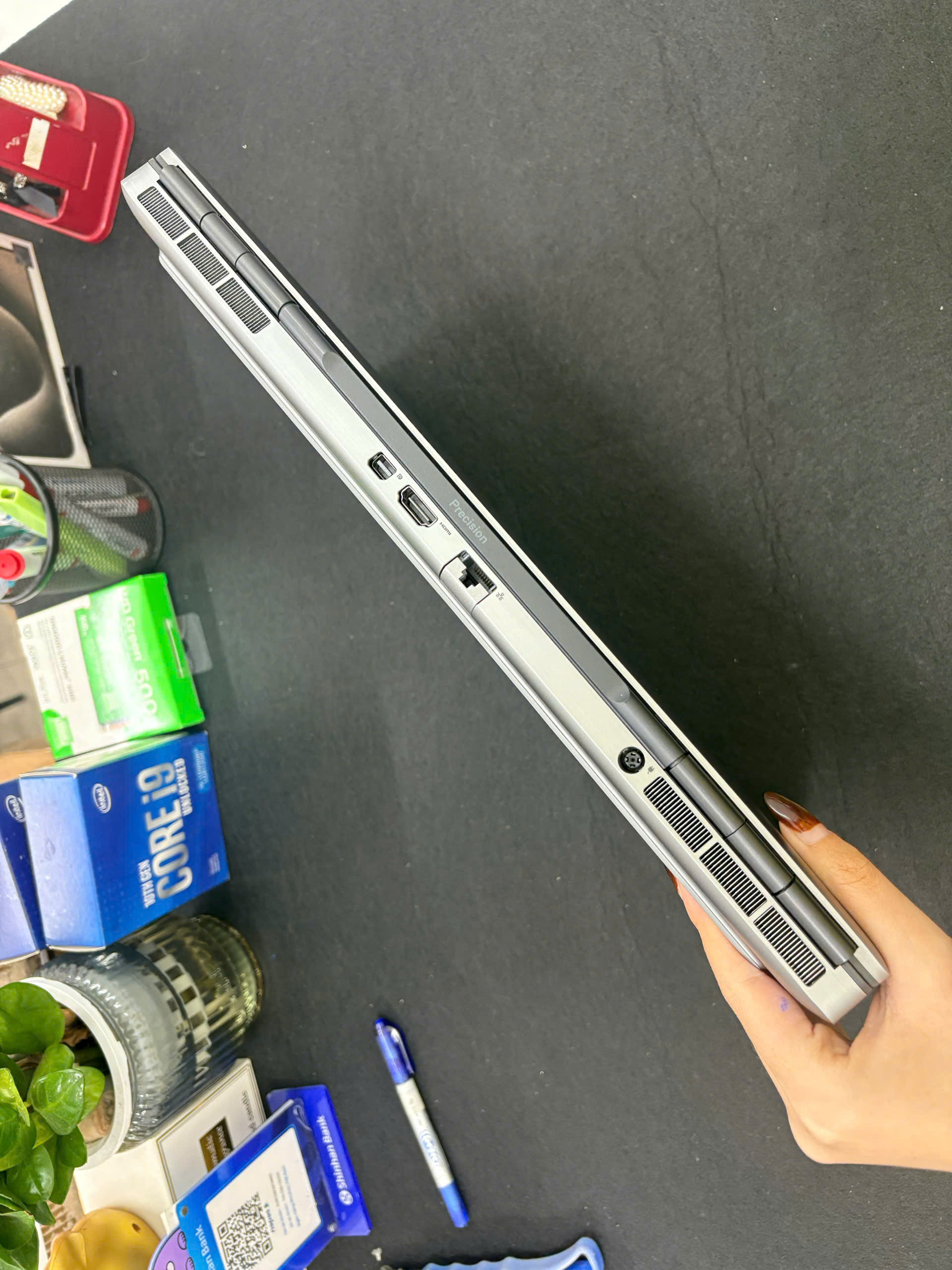 Dell Precision 7560