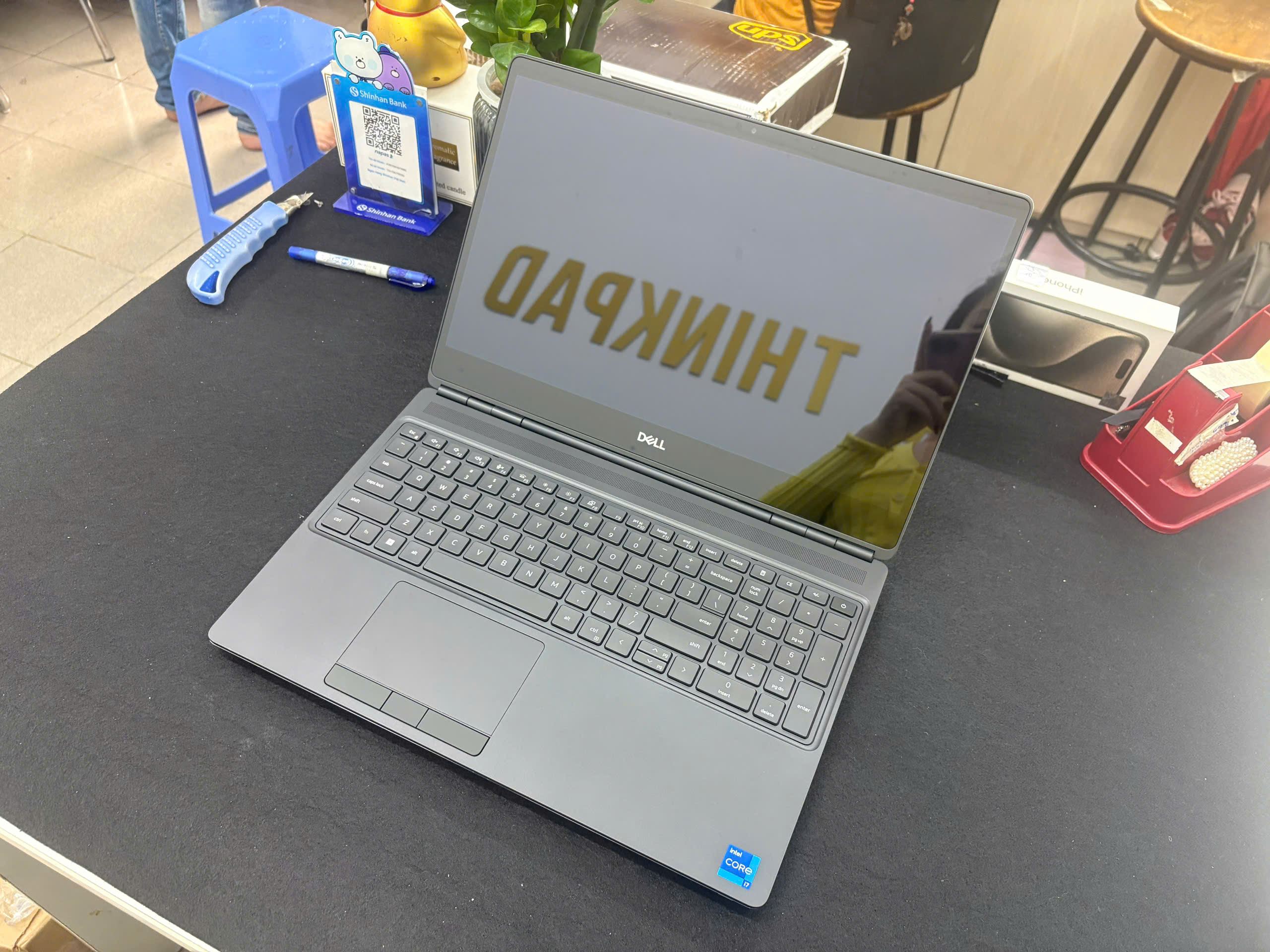 Dell Precision 7560