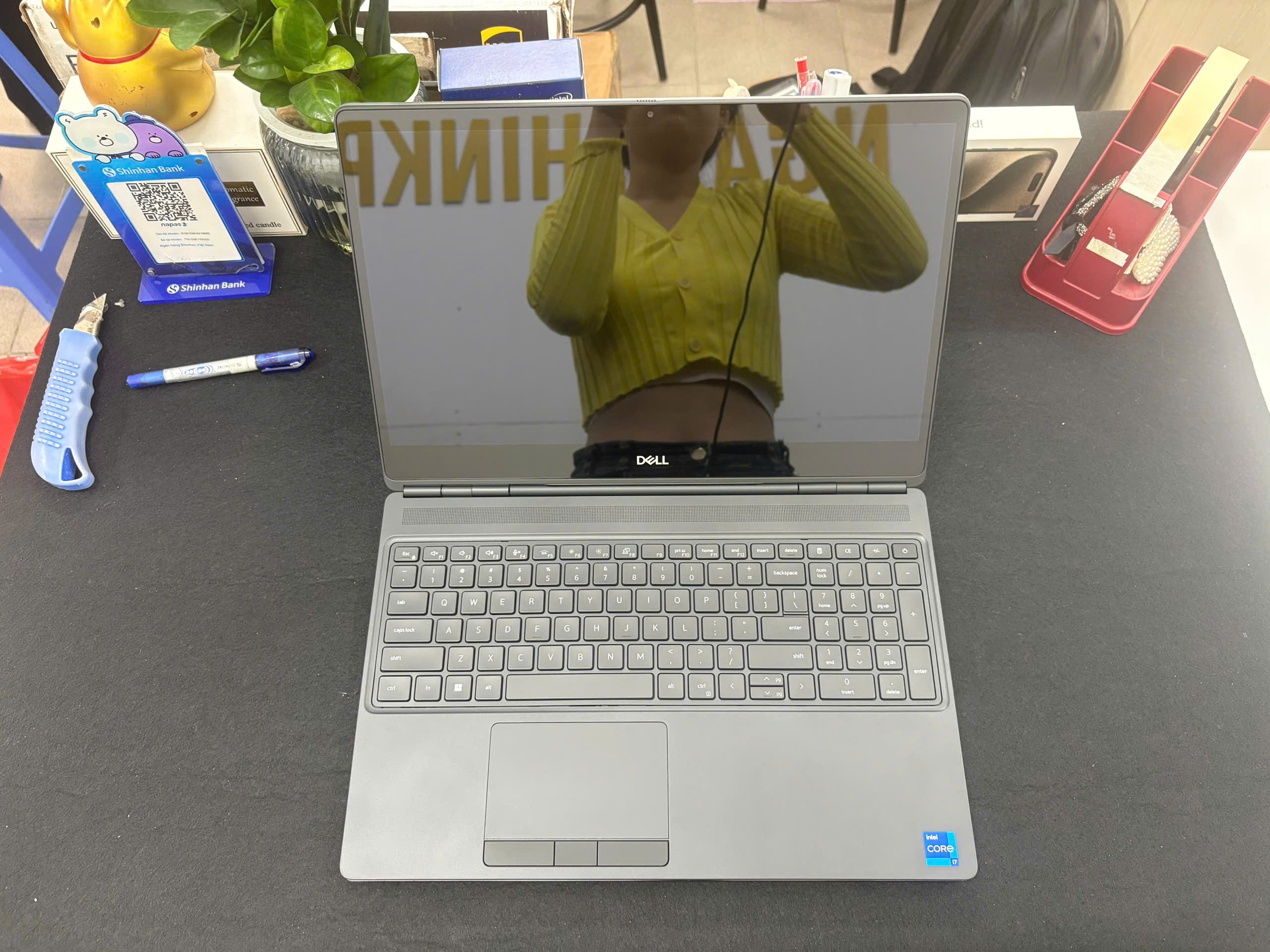 Dell Precision 7560