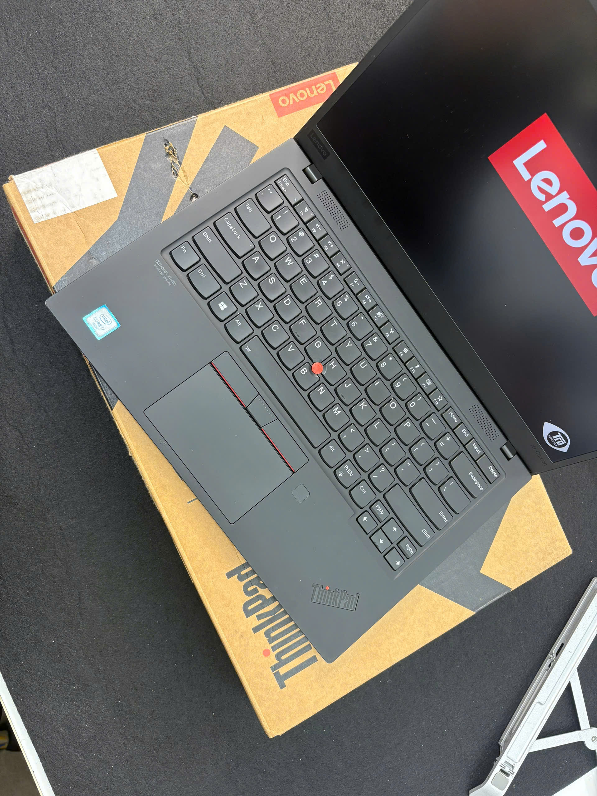 Thinkpad X1 Cacbon G7