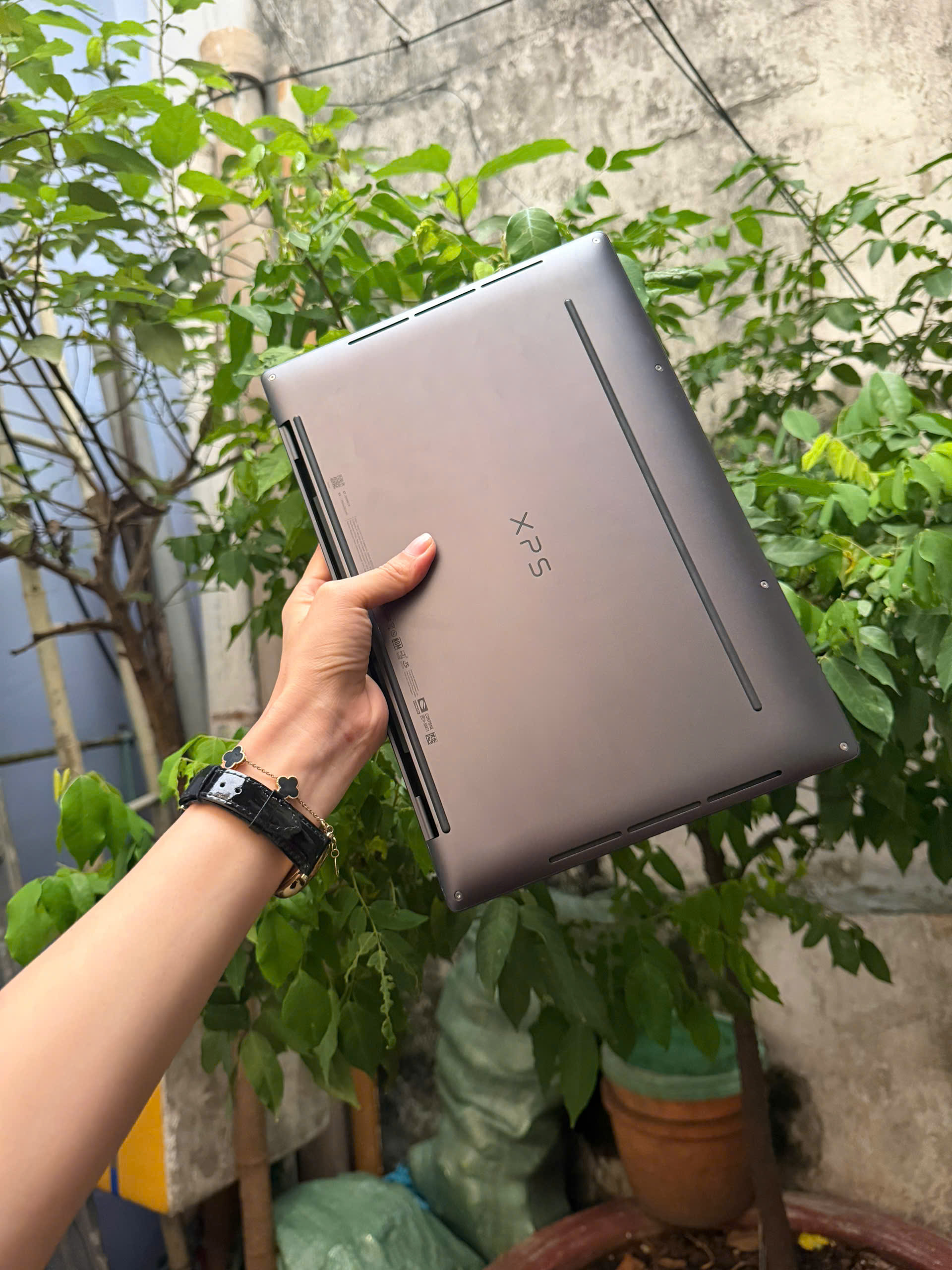 Dell XPS 9350