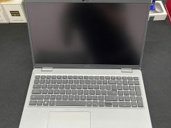 Dell Precision 3561