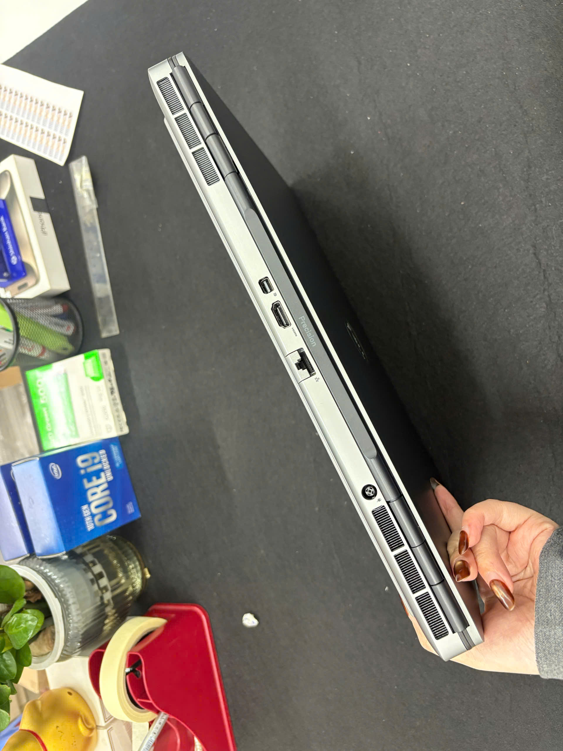 Dell Precision 7560
