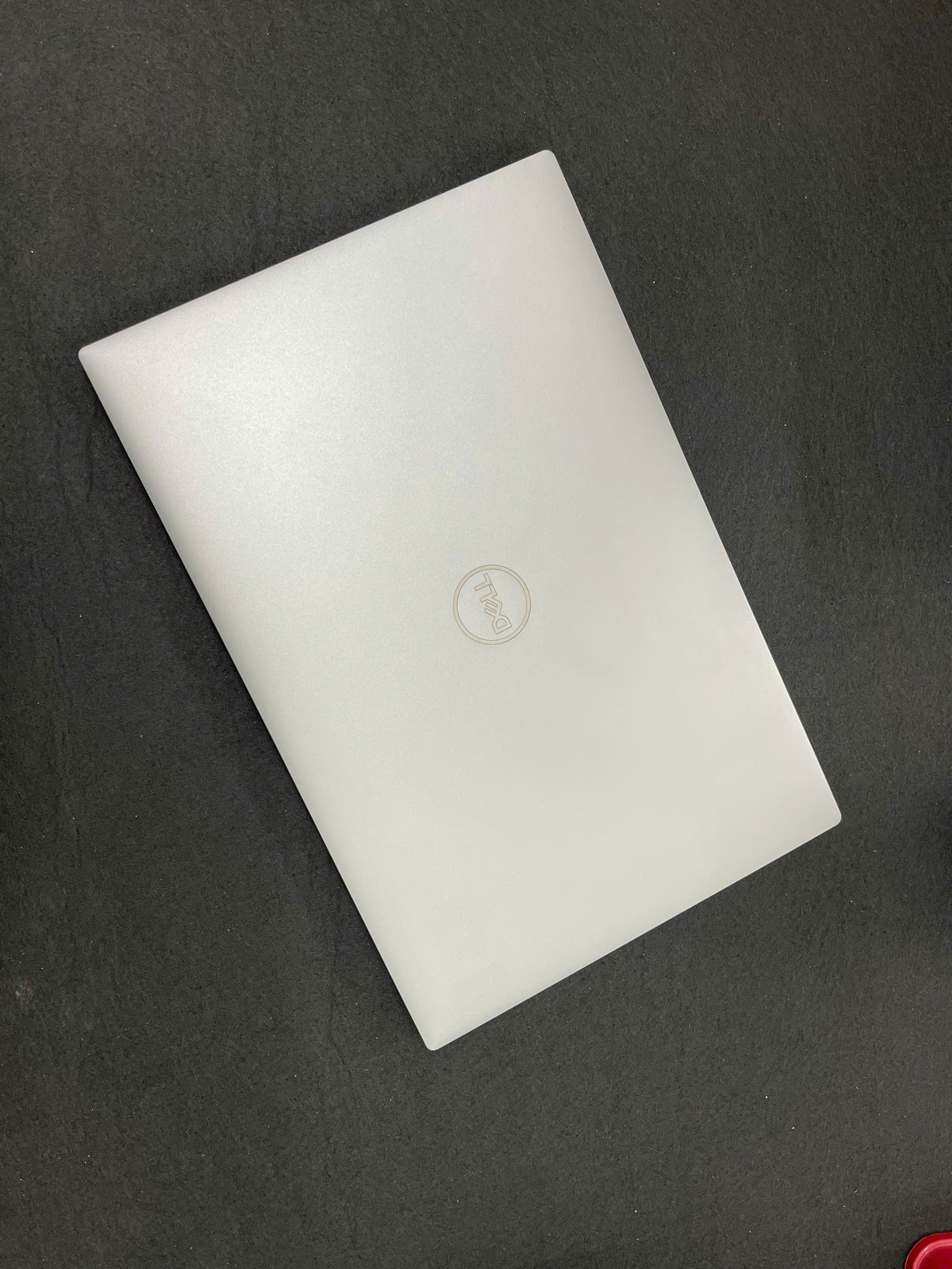 Dell Precision 5560