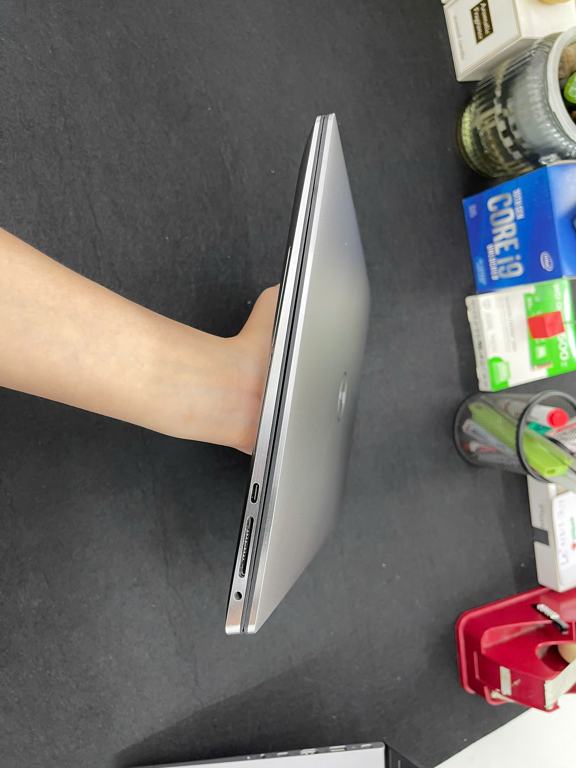 Dell Precision 5560