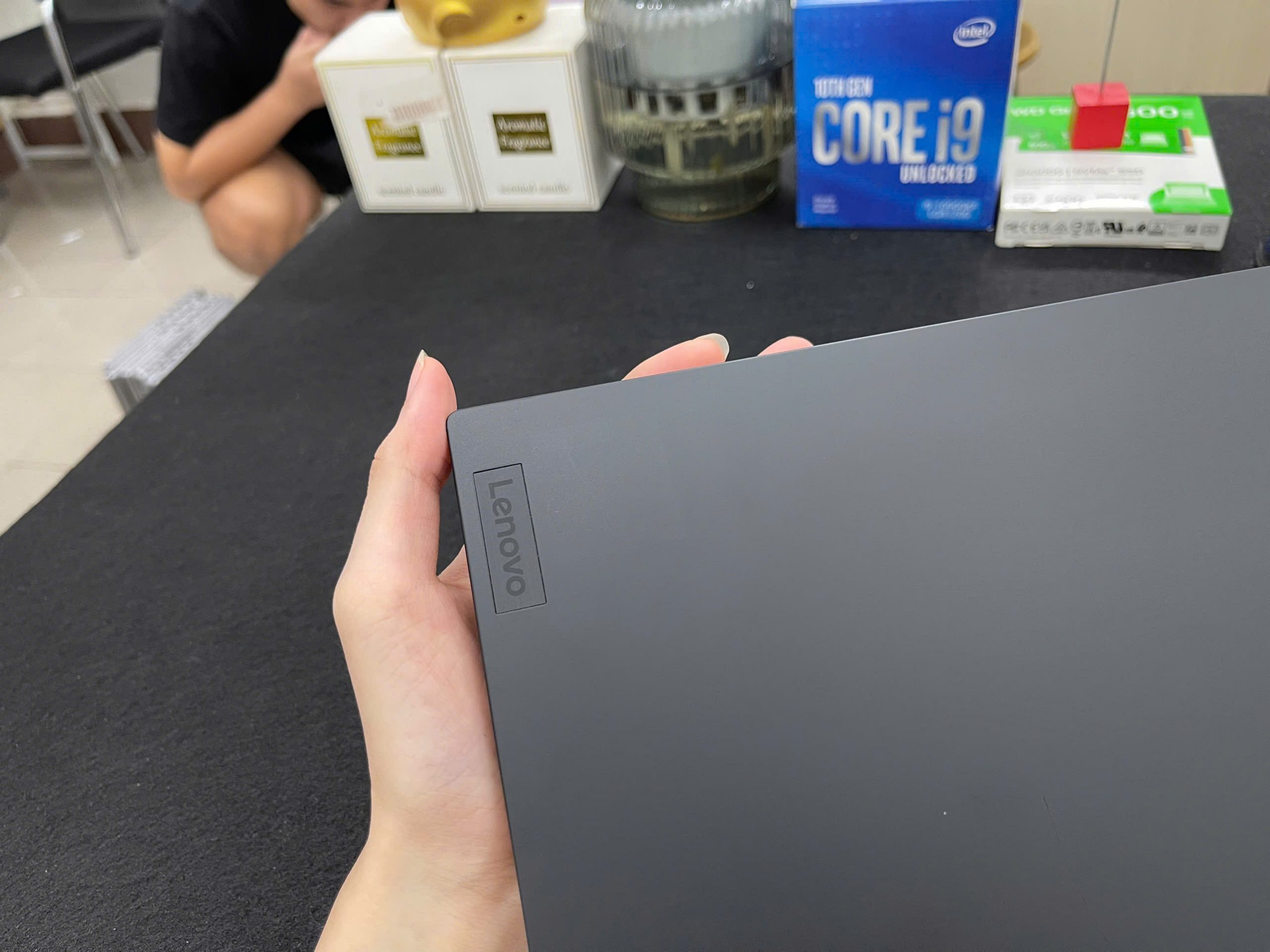 Thinkpad X1 Carbon G10