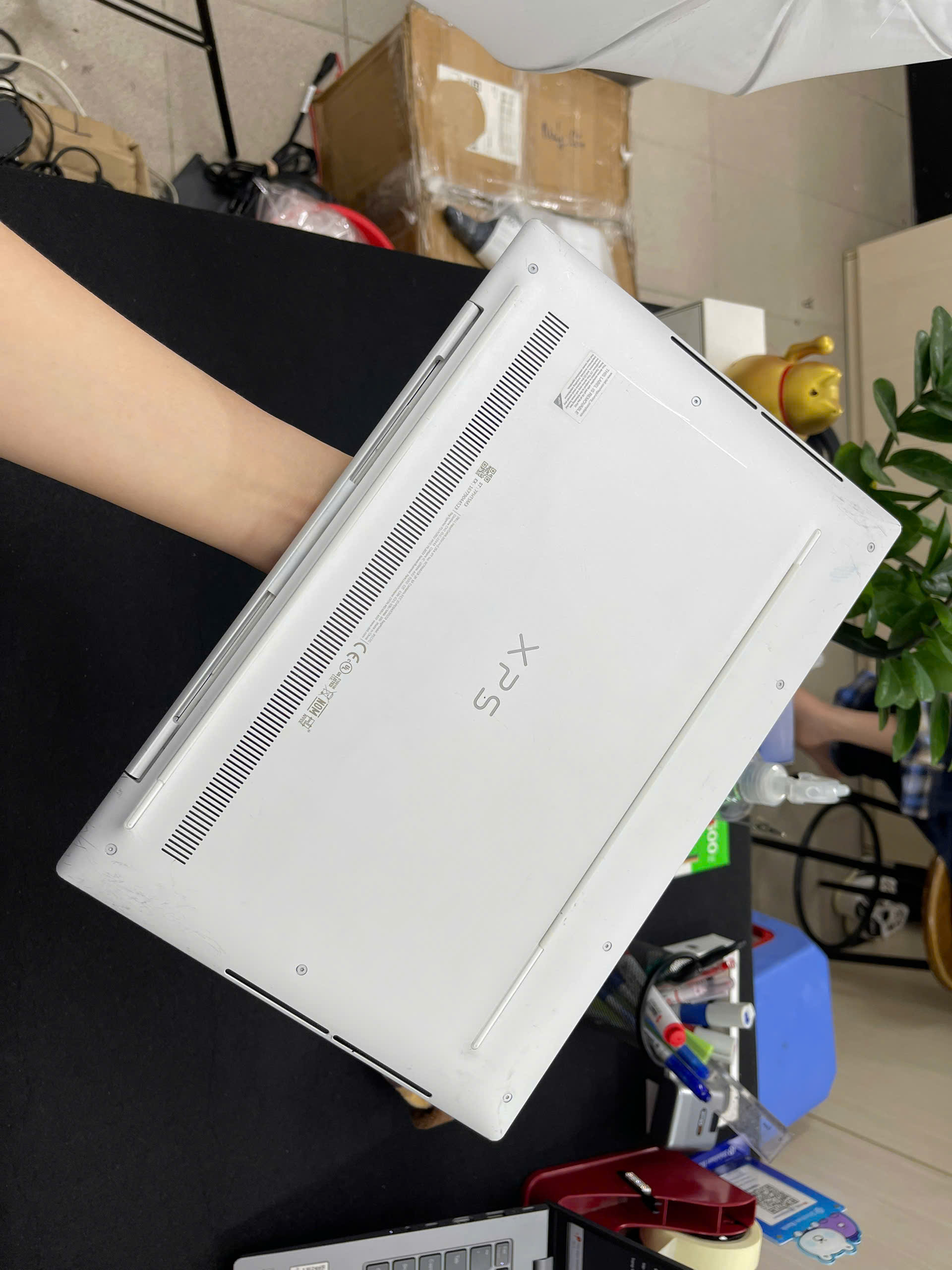 Dell XPS 9310 Bản white