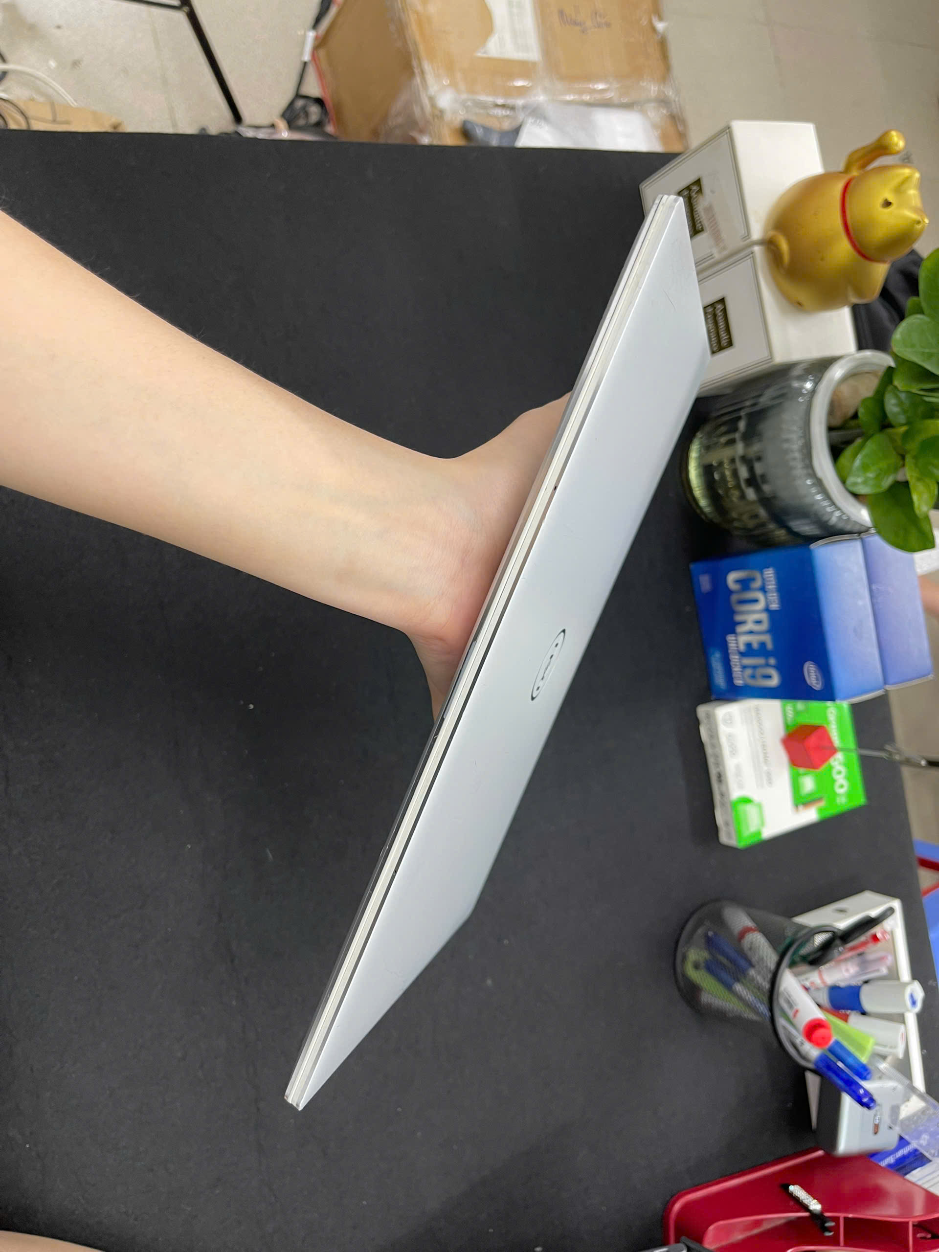 Dell XPS 9310 Bản white