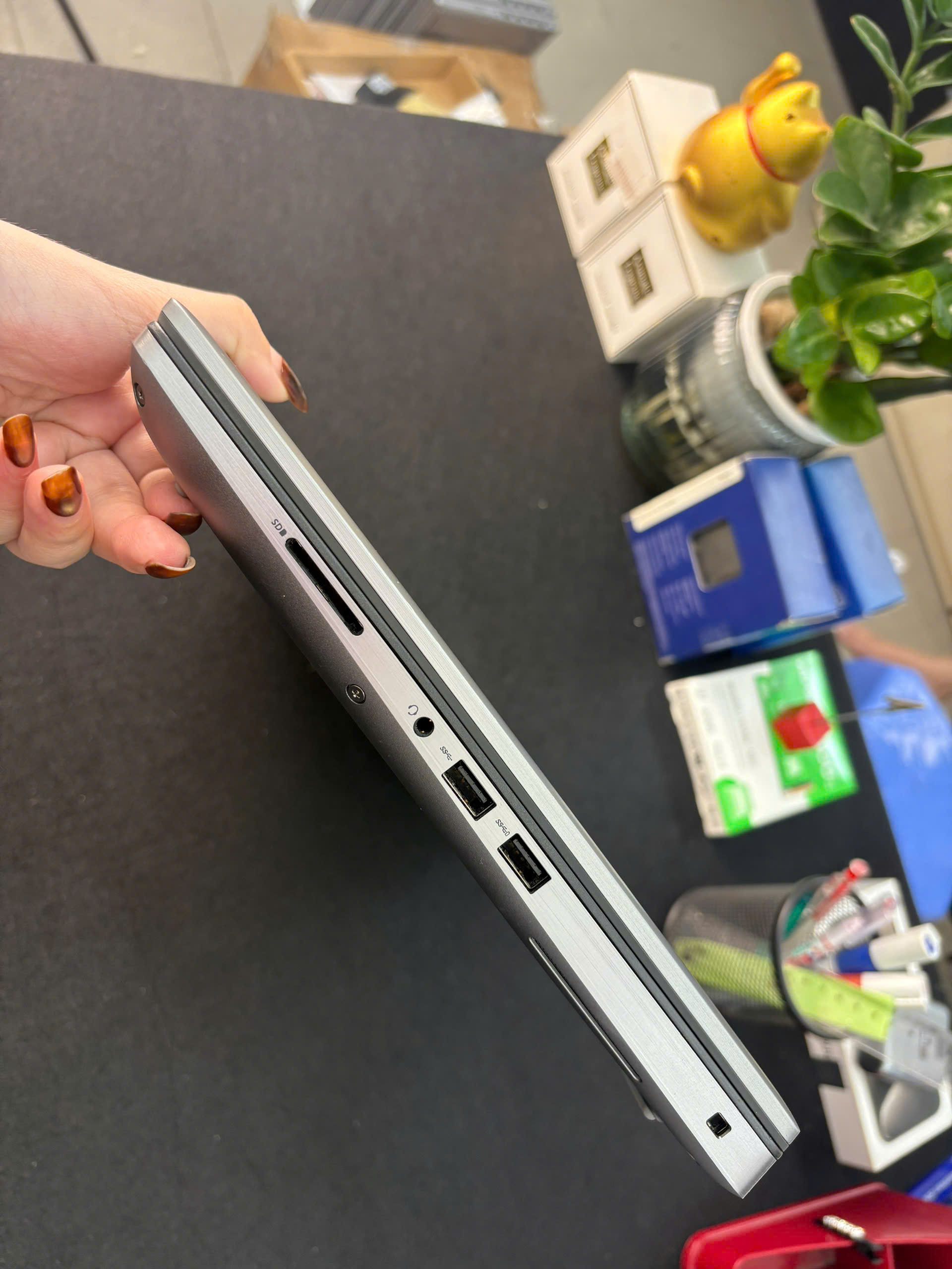 Dell Precision 7560