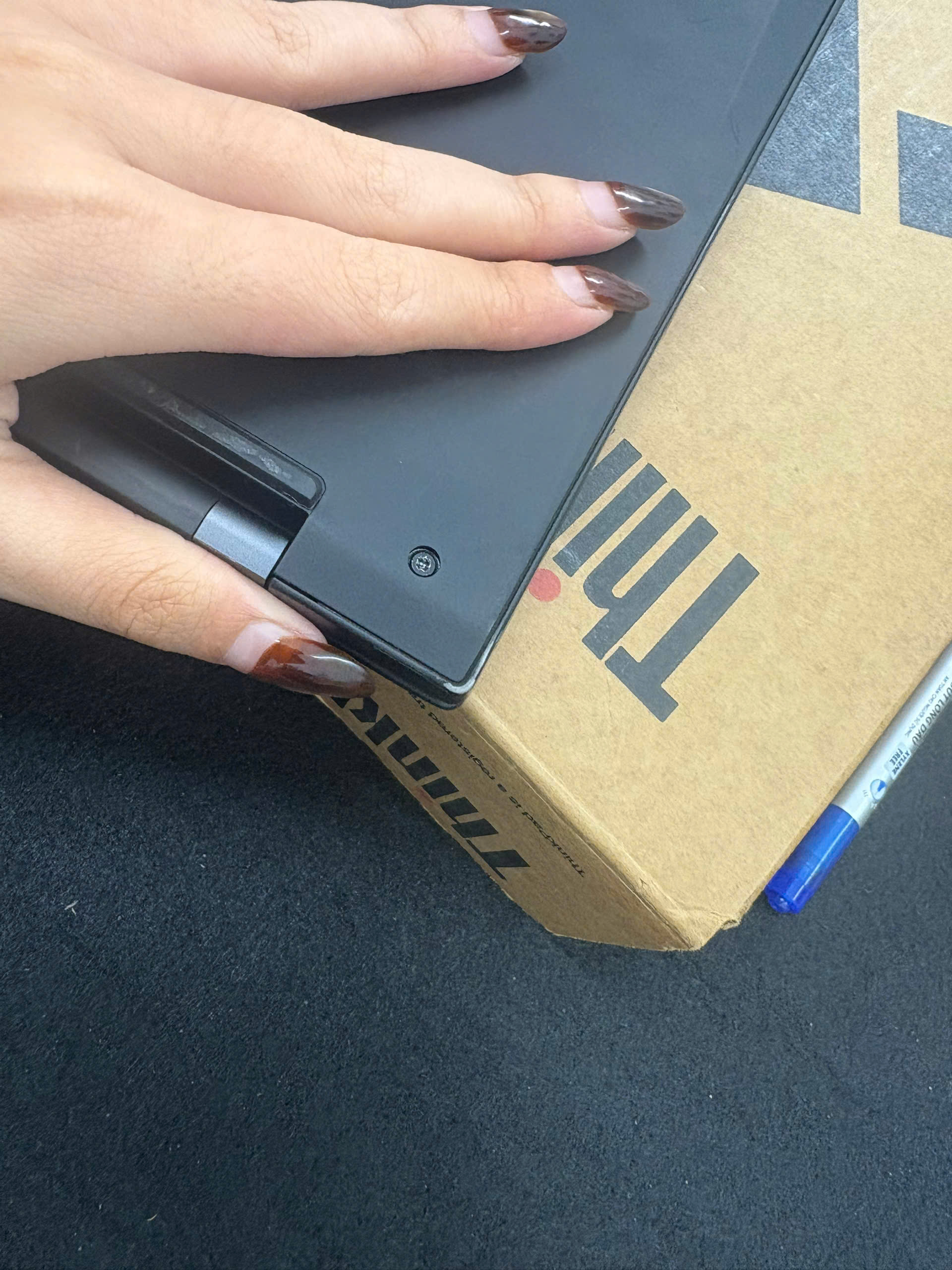 Thinkpad X1 Carbon G9