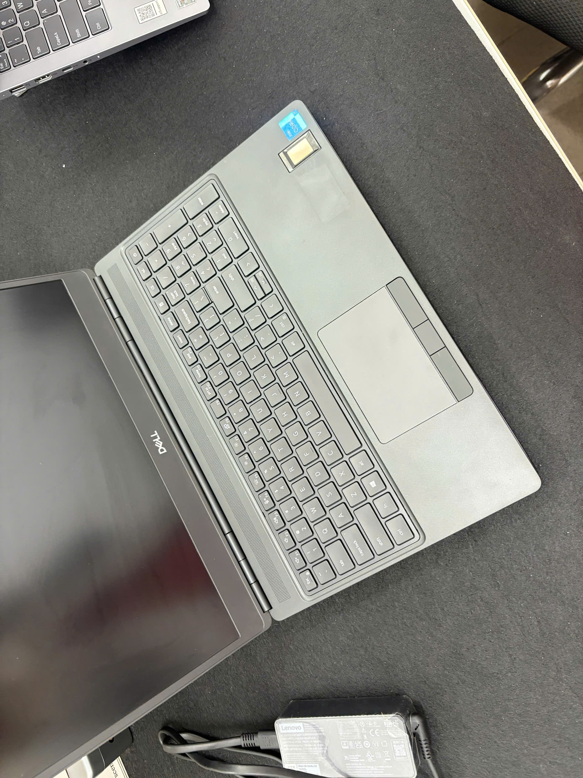 Dell Precision 7560