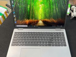 Dell Precision 3560
