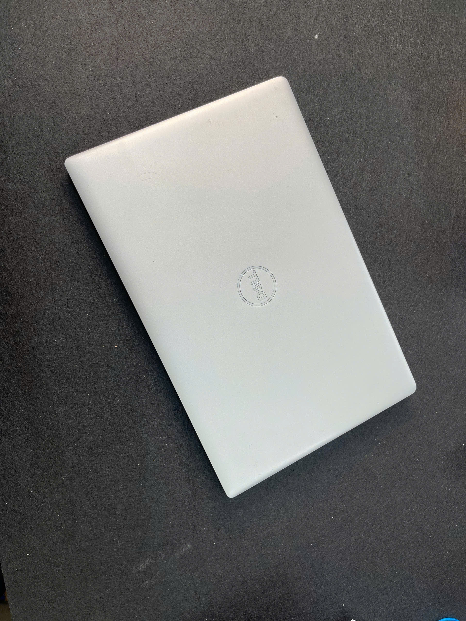 Dell Precision 3560