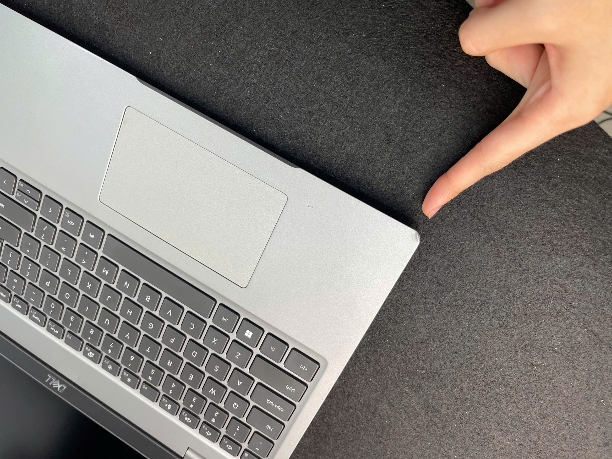 Dell Precision 3560