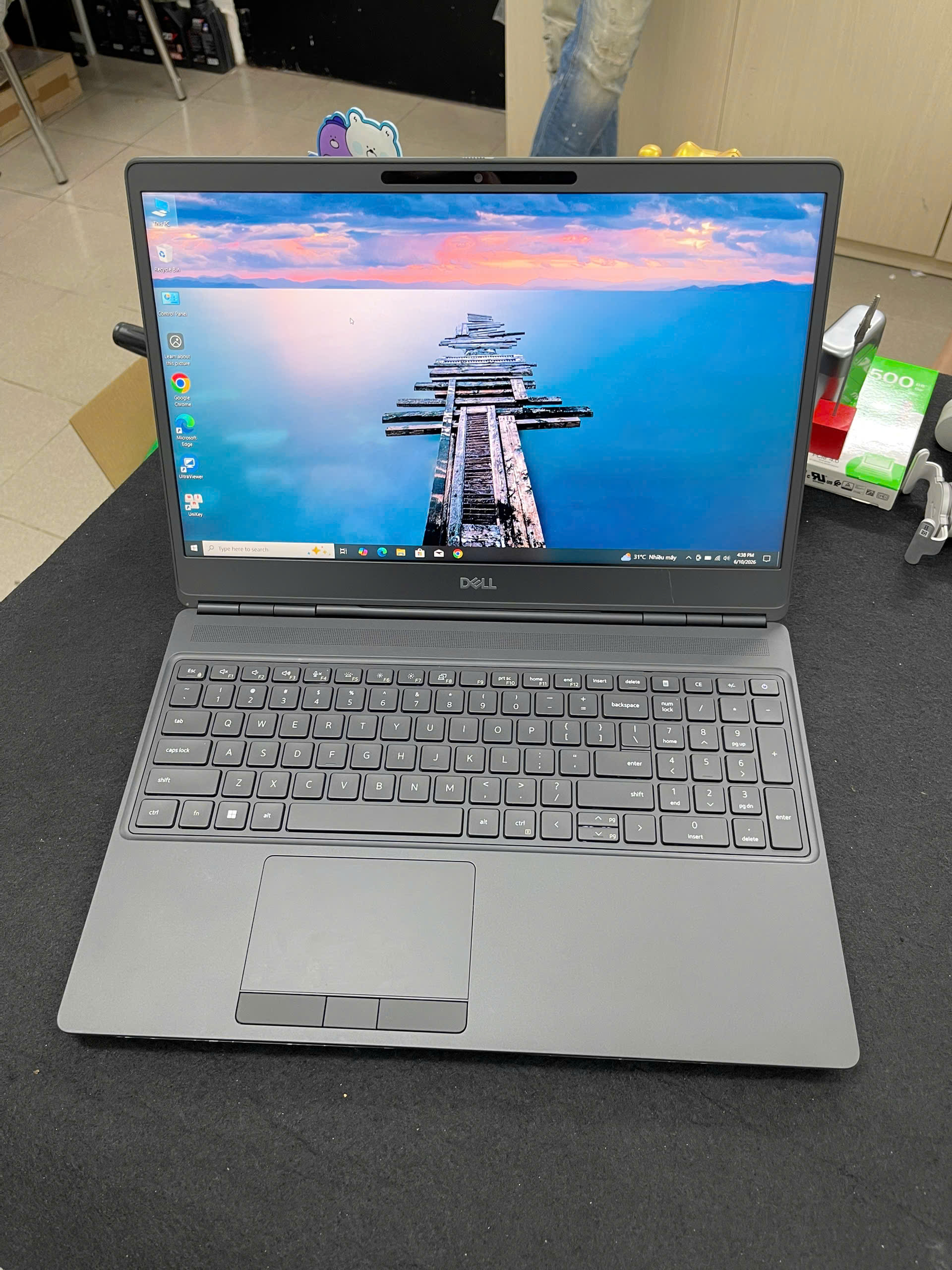 Dell Precision 7560