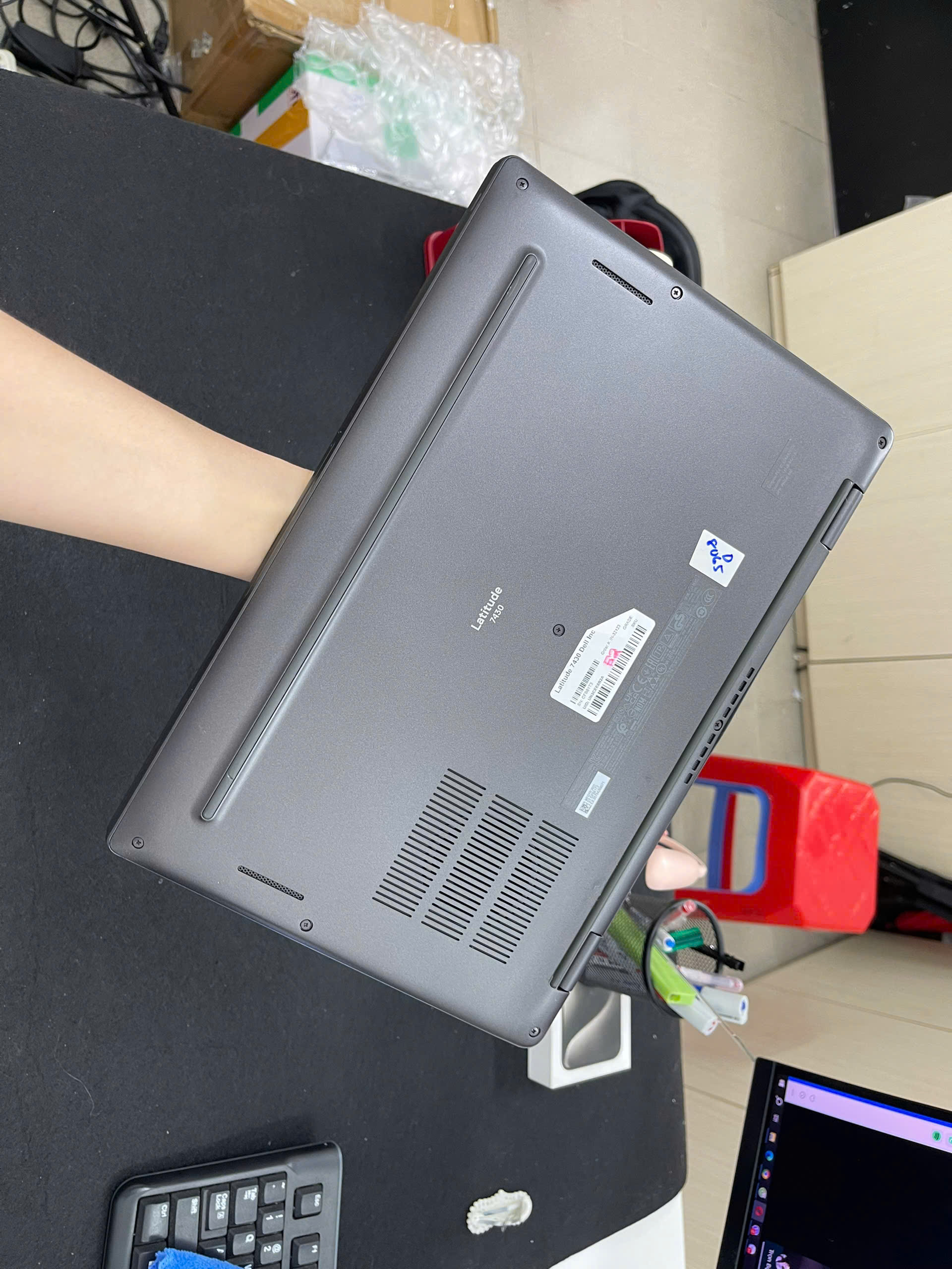 Dell Latitude 7430