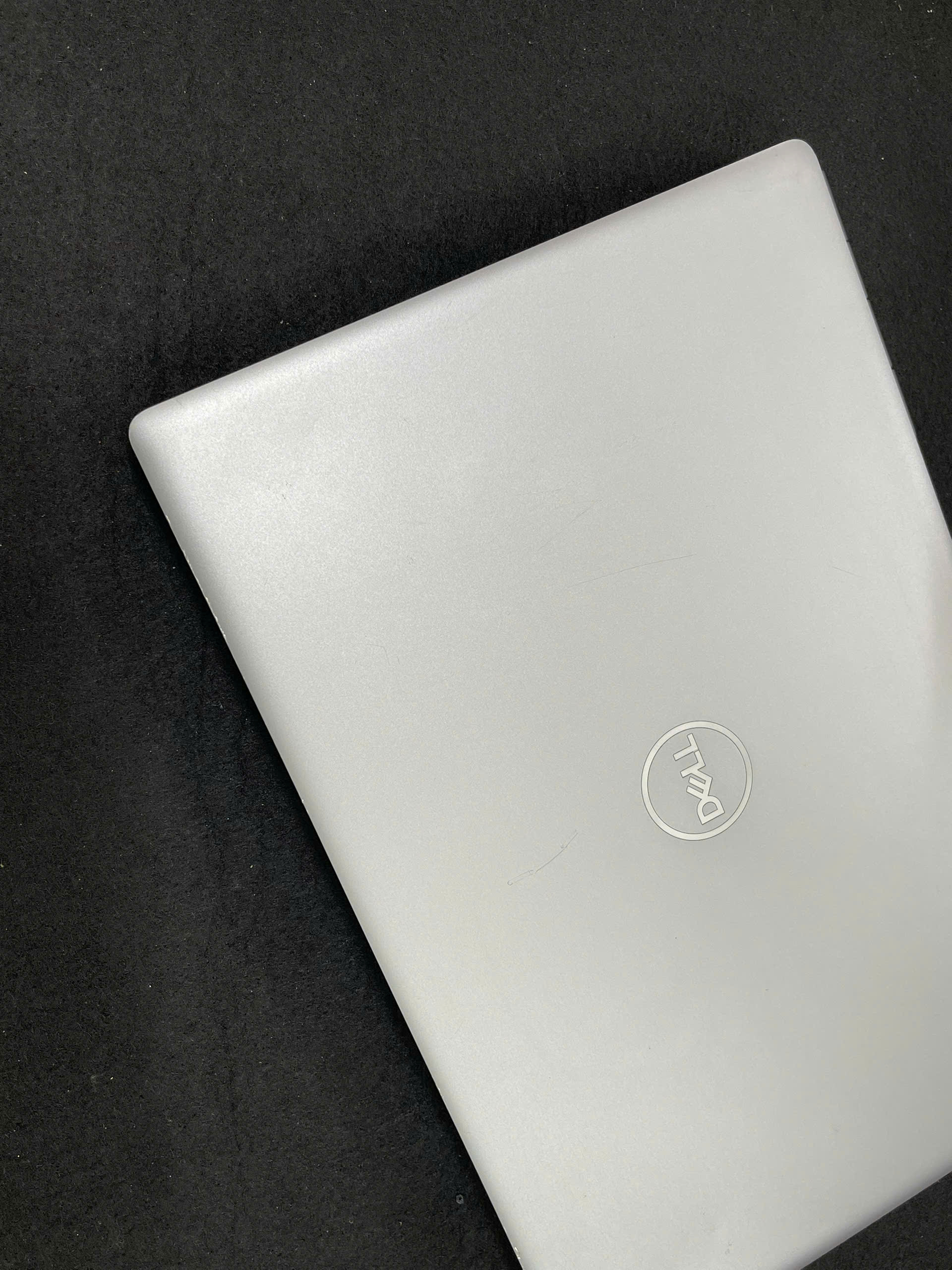 Dell Precision 7560