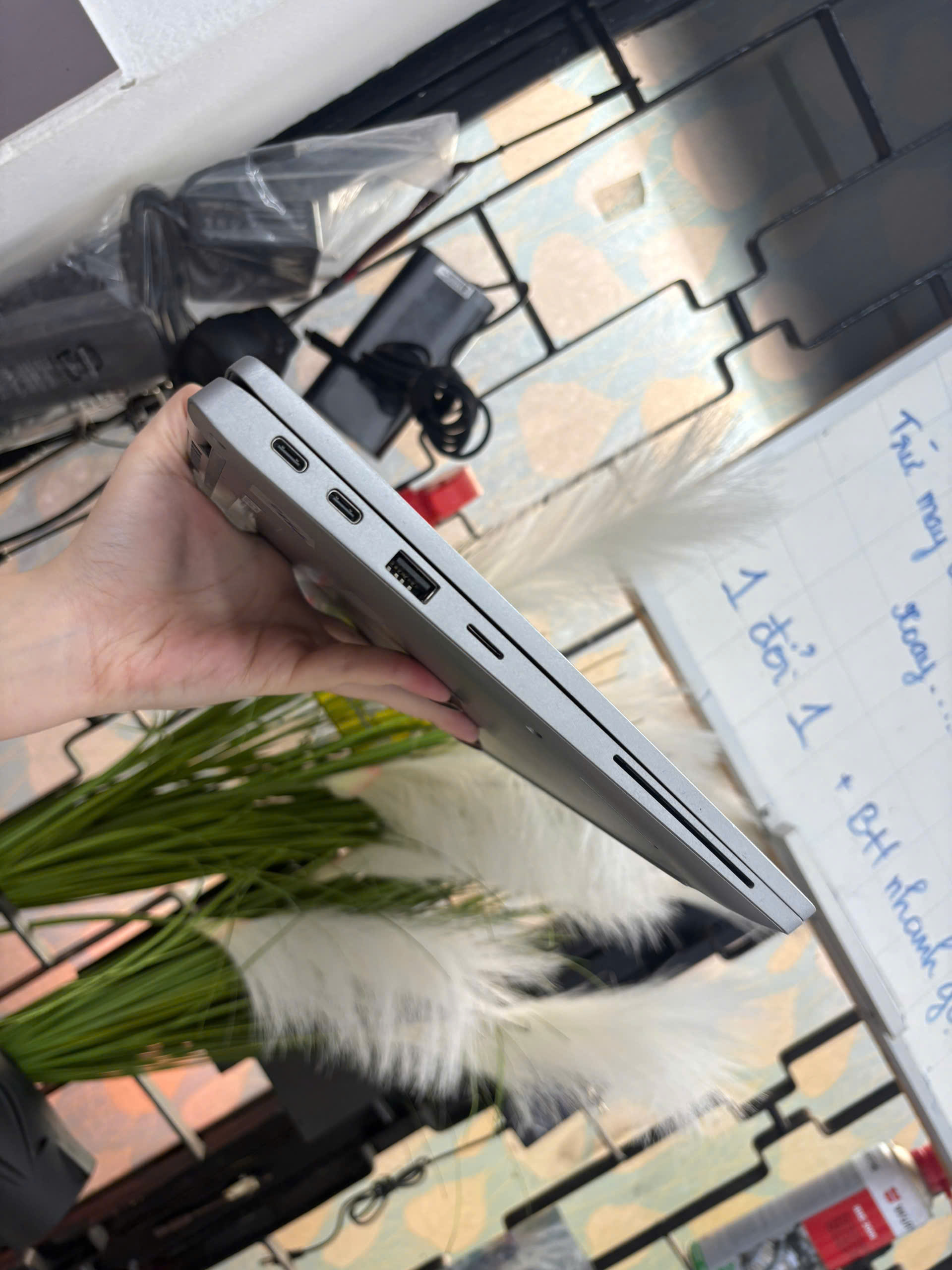Dell Latitude 5330 2in1