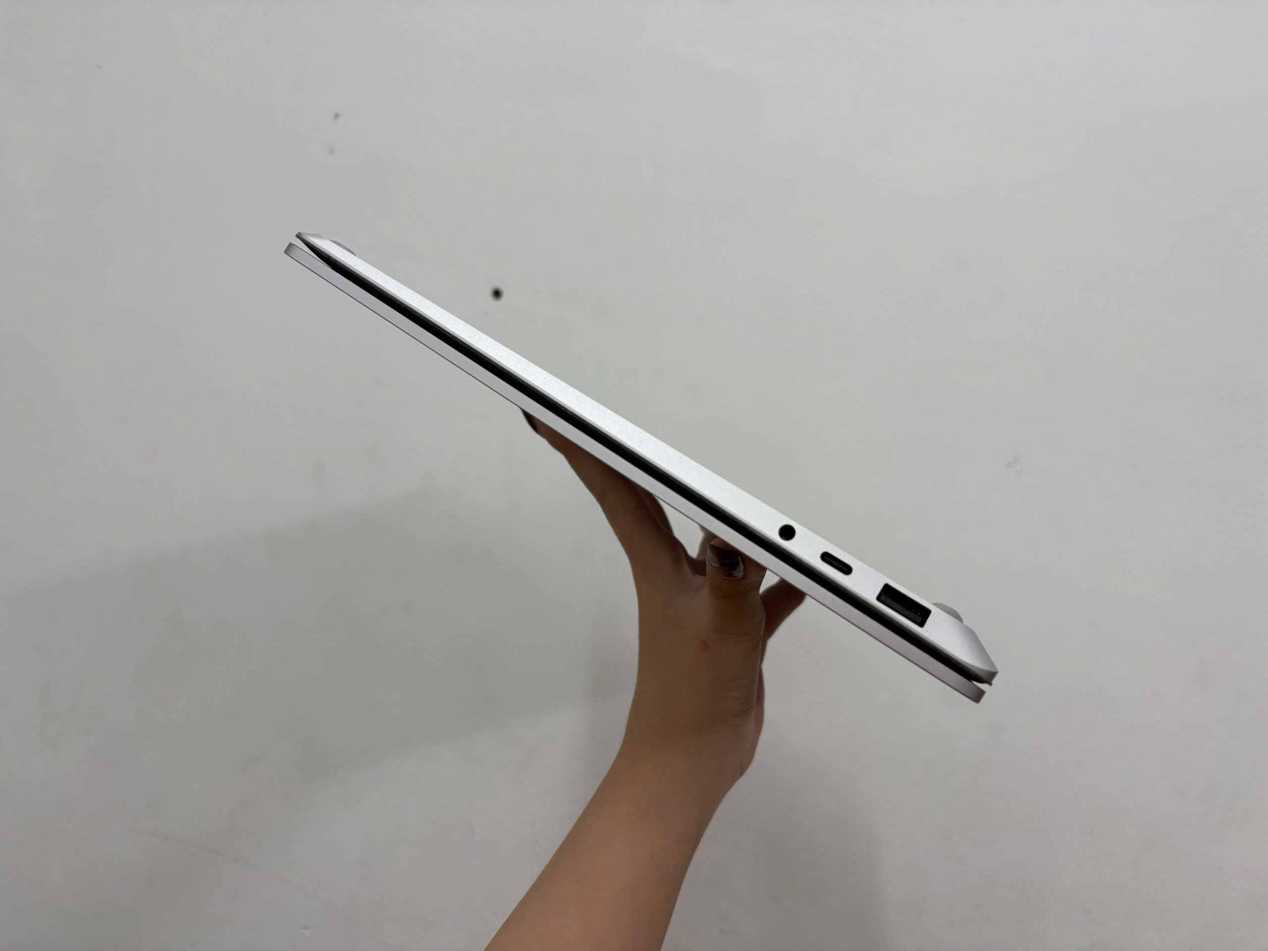 Surface laptop 4