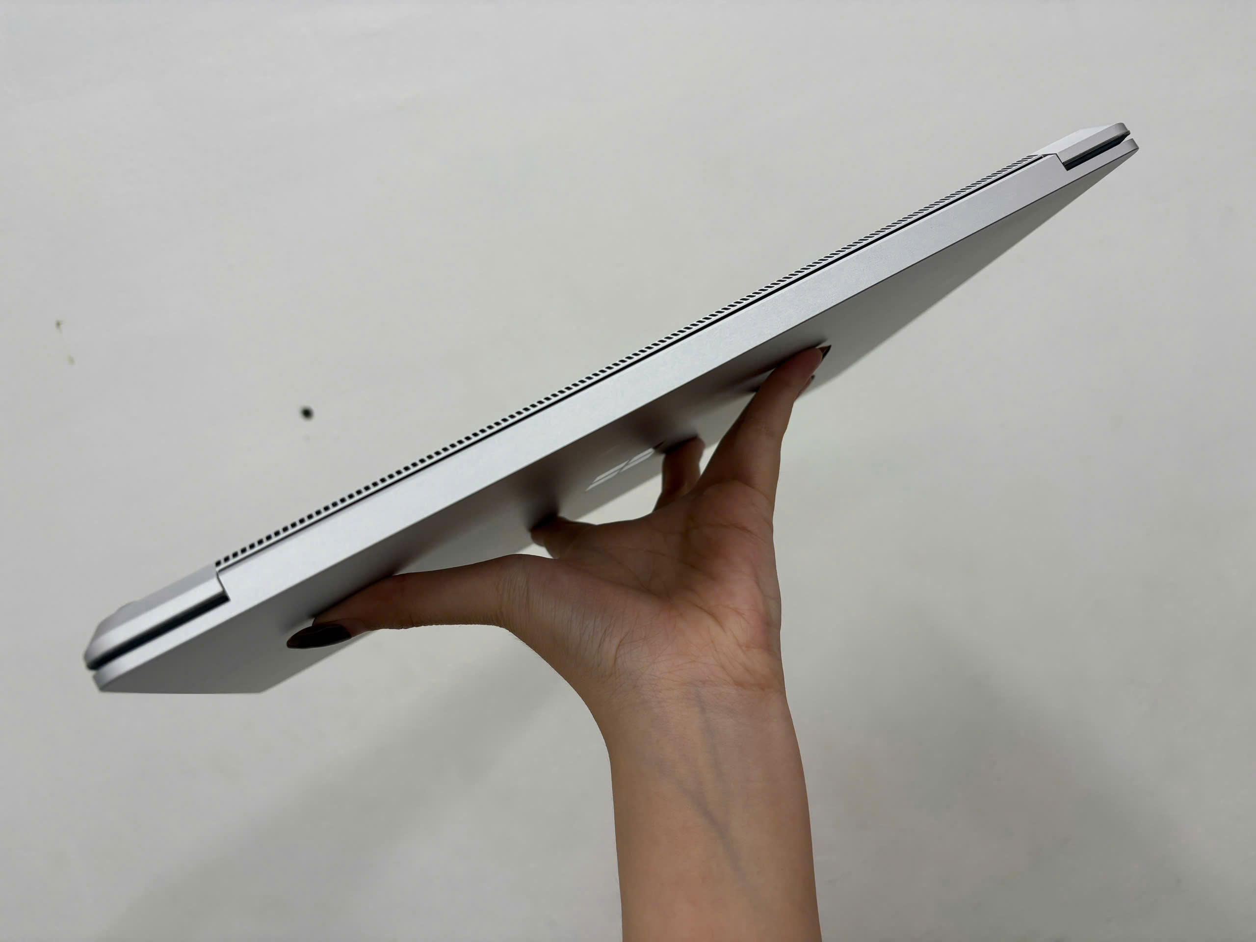 Surface laptop 4