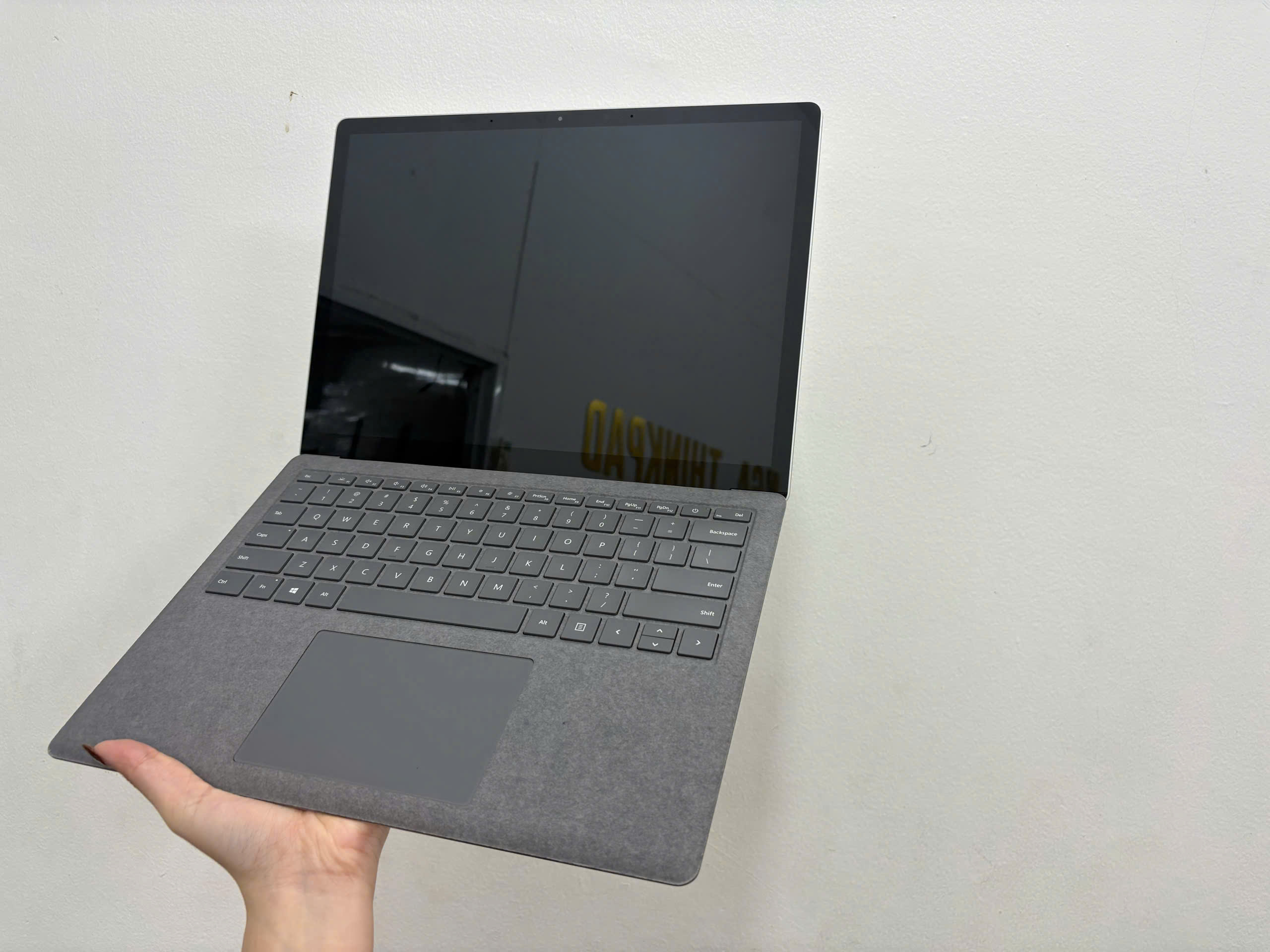 Surface laptop 4