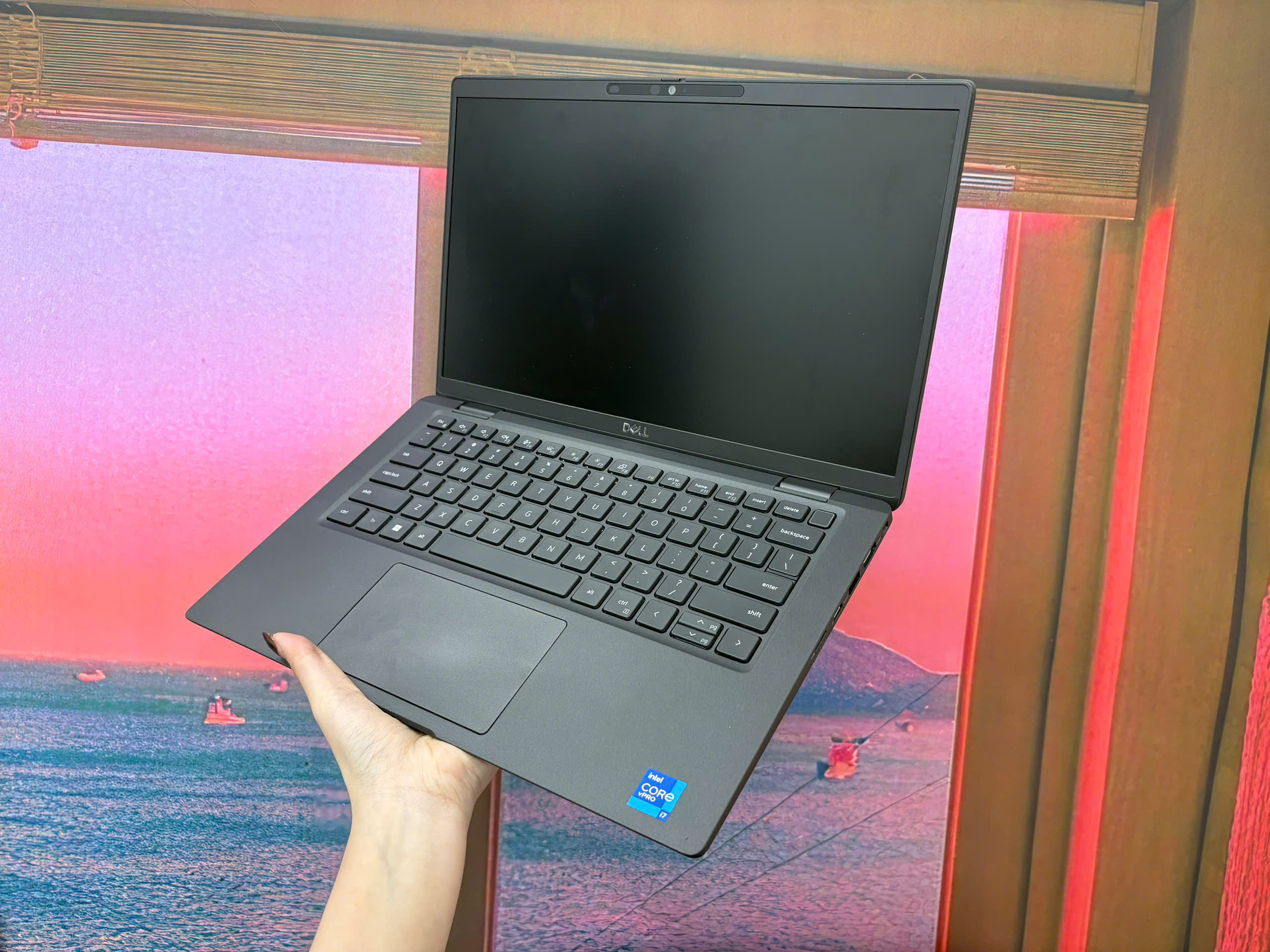 Dell Latitude 7420