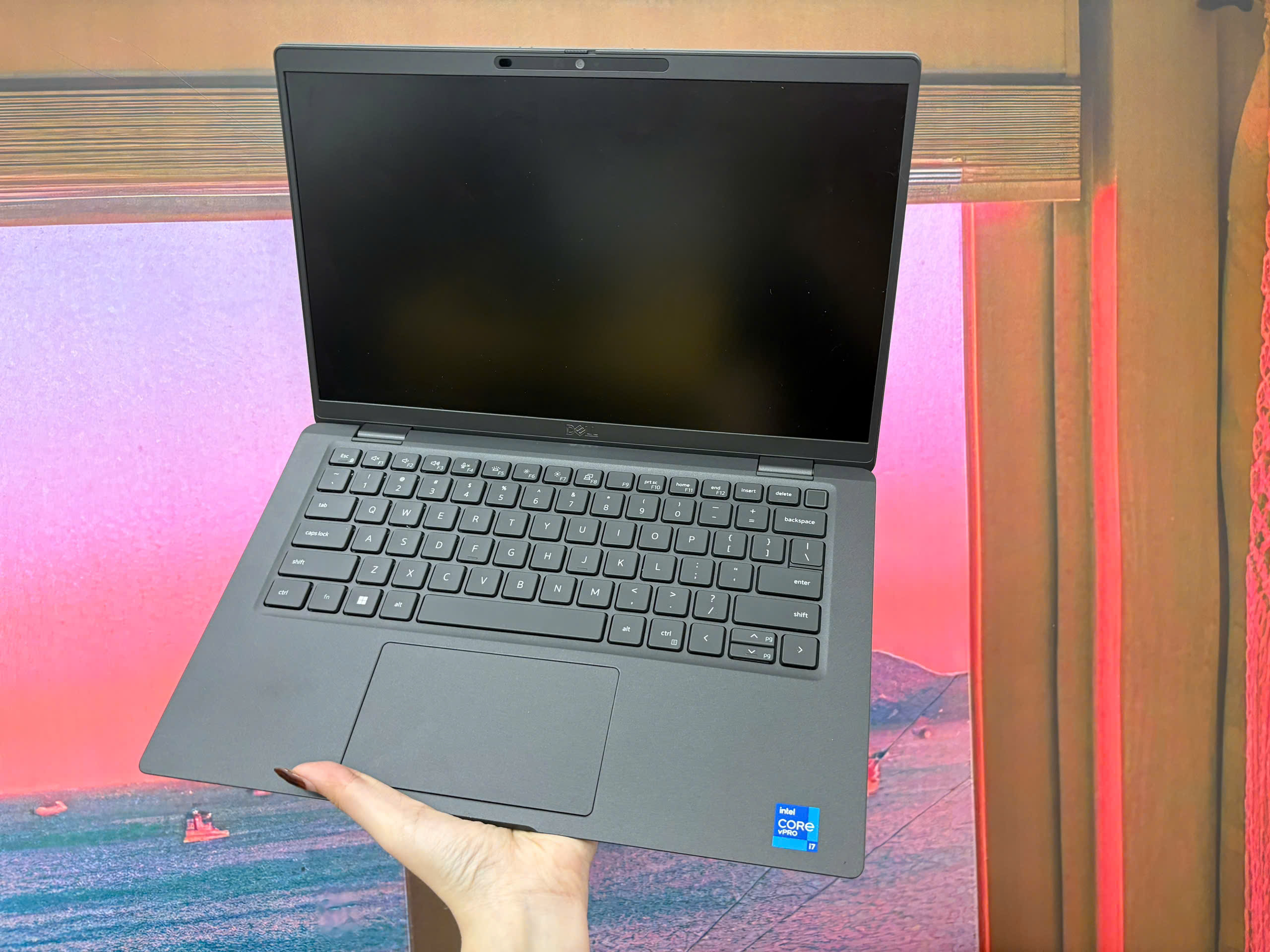 Dell Latitude 7420