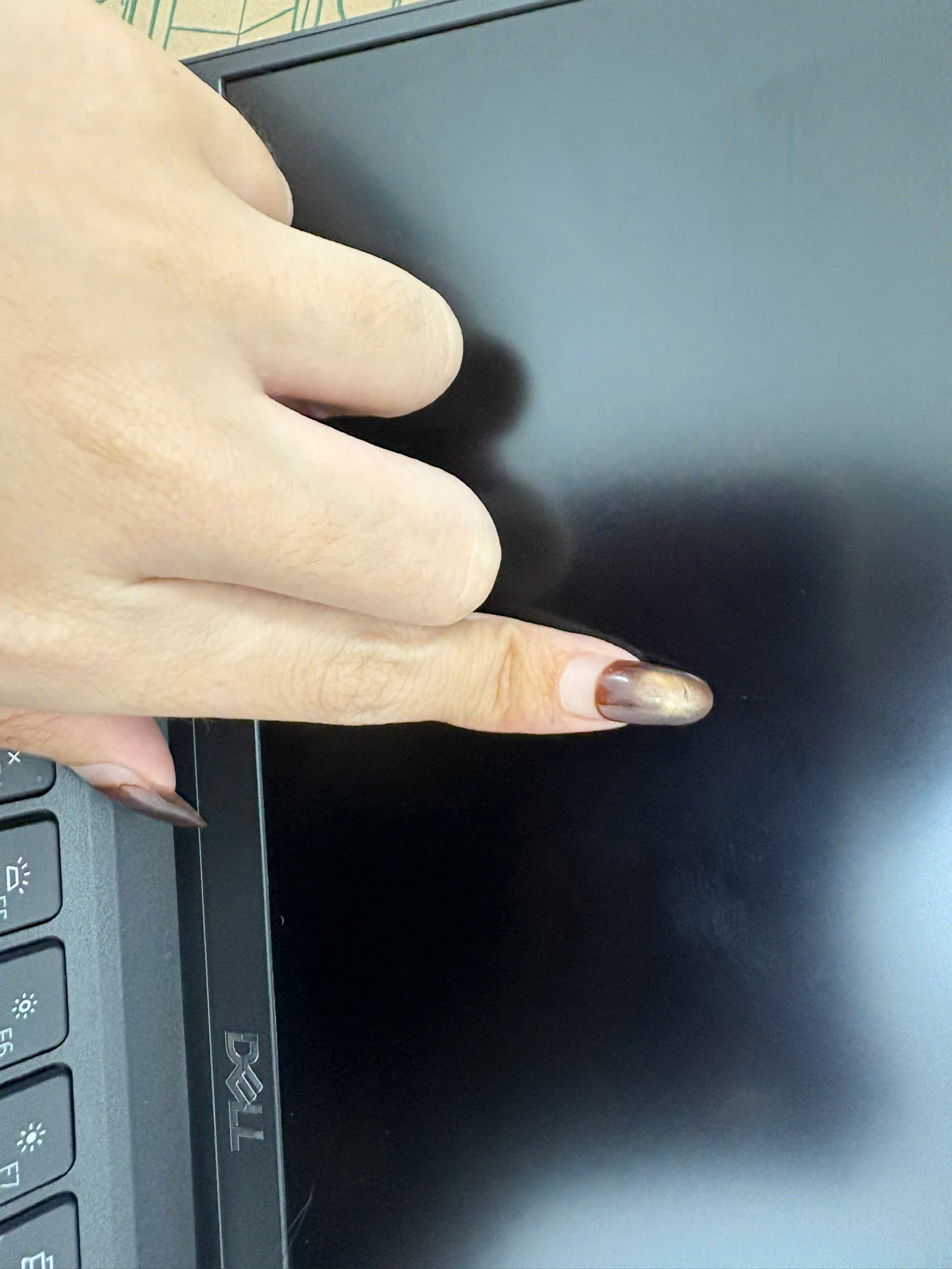 Dell Latitude 7420