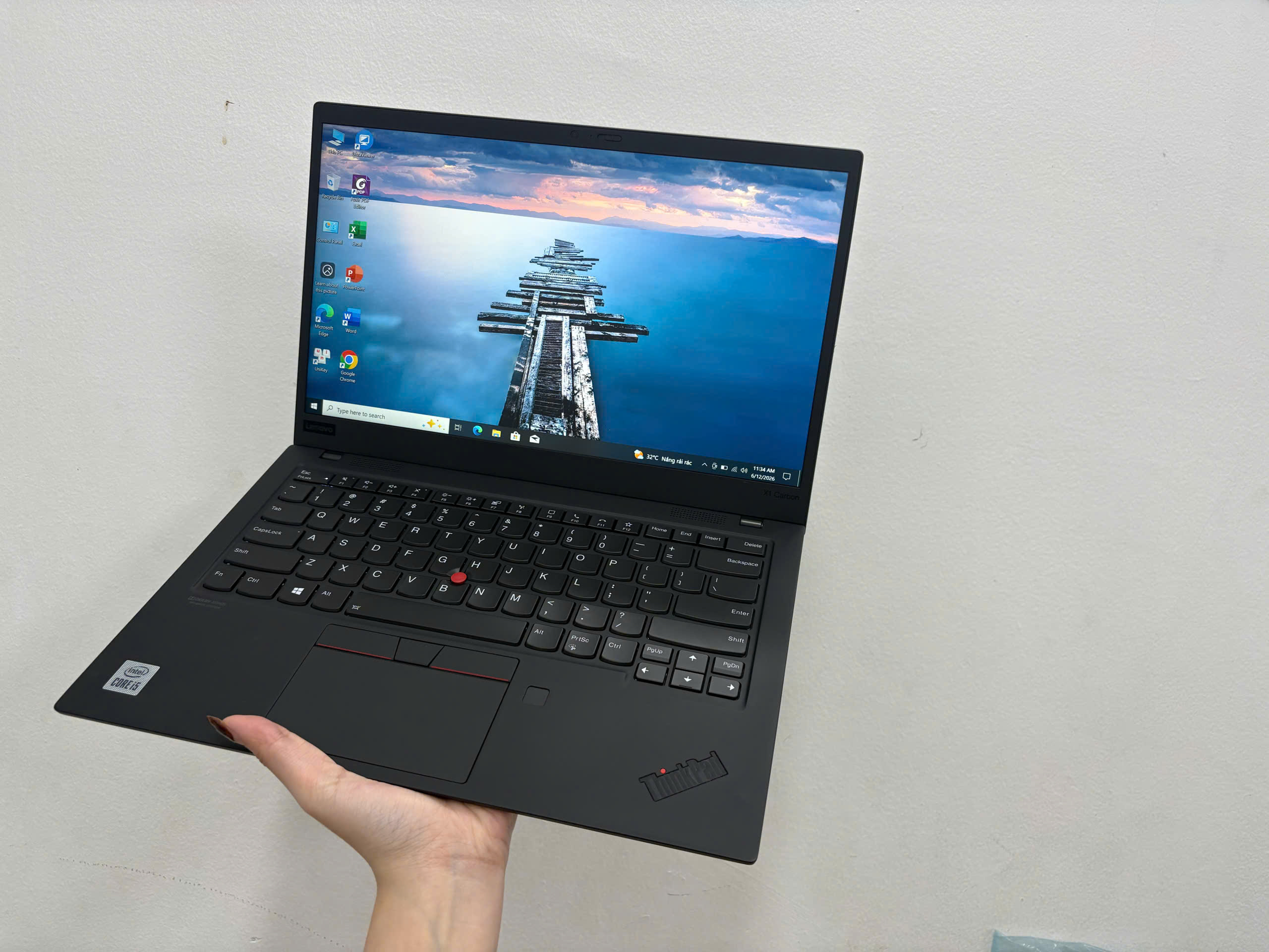 Thinkpad X1 Carbon G8