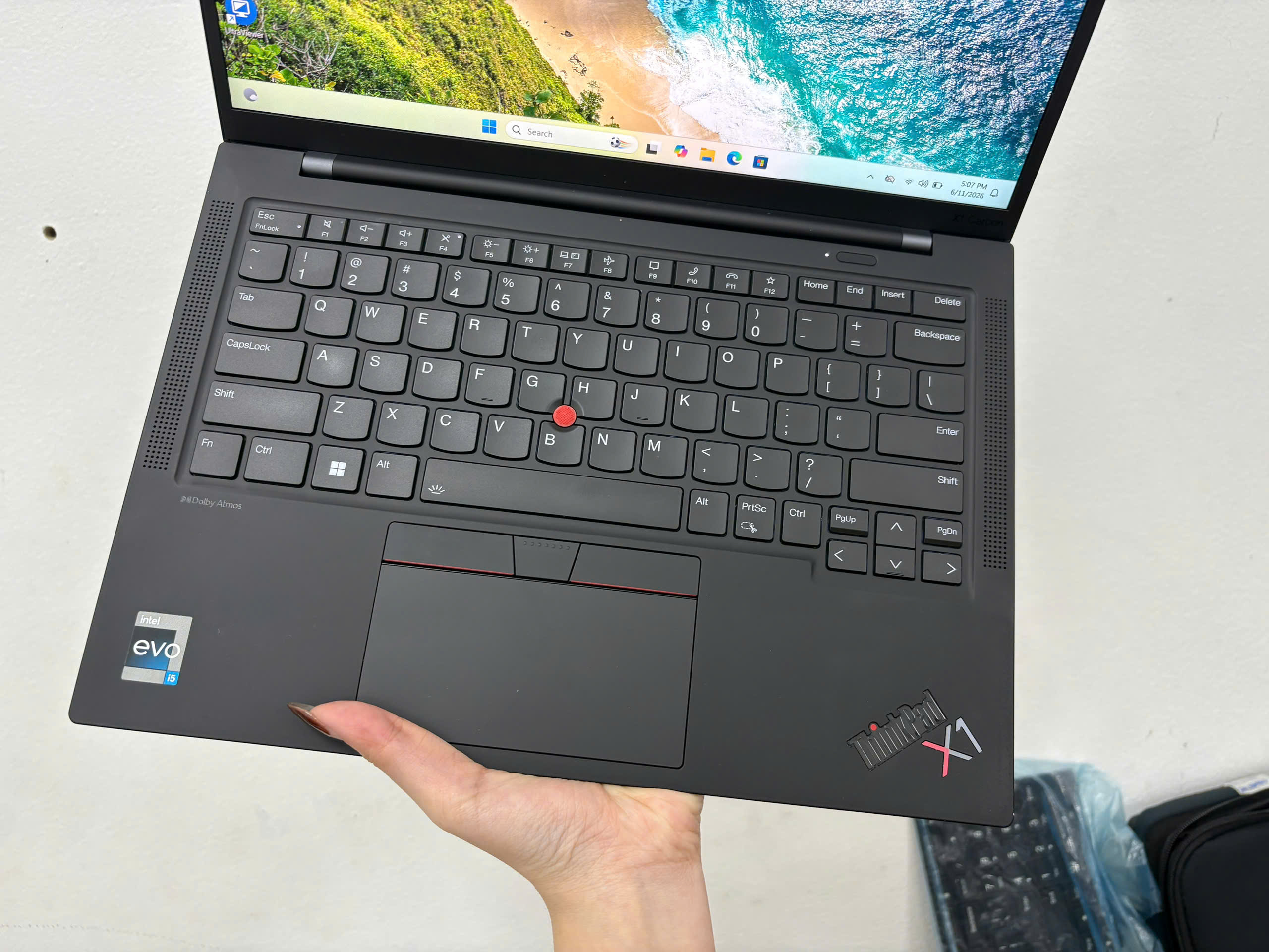 Thinkpad X1 Carbon G11