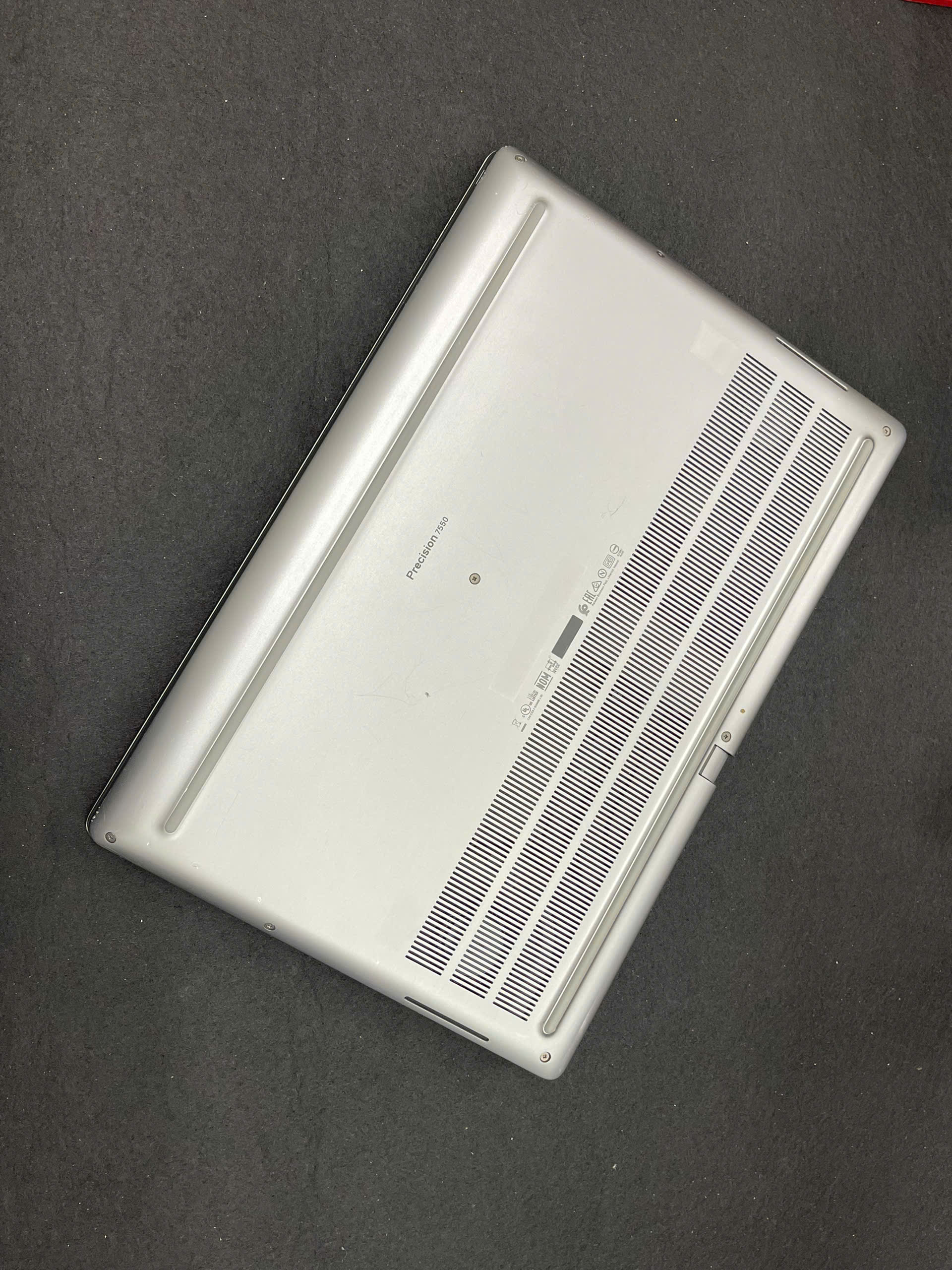 Dell Precision 7550