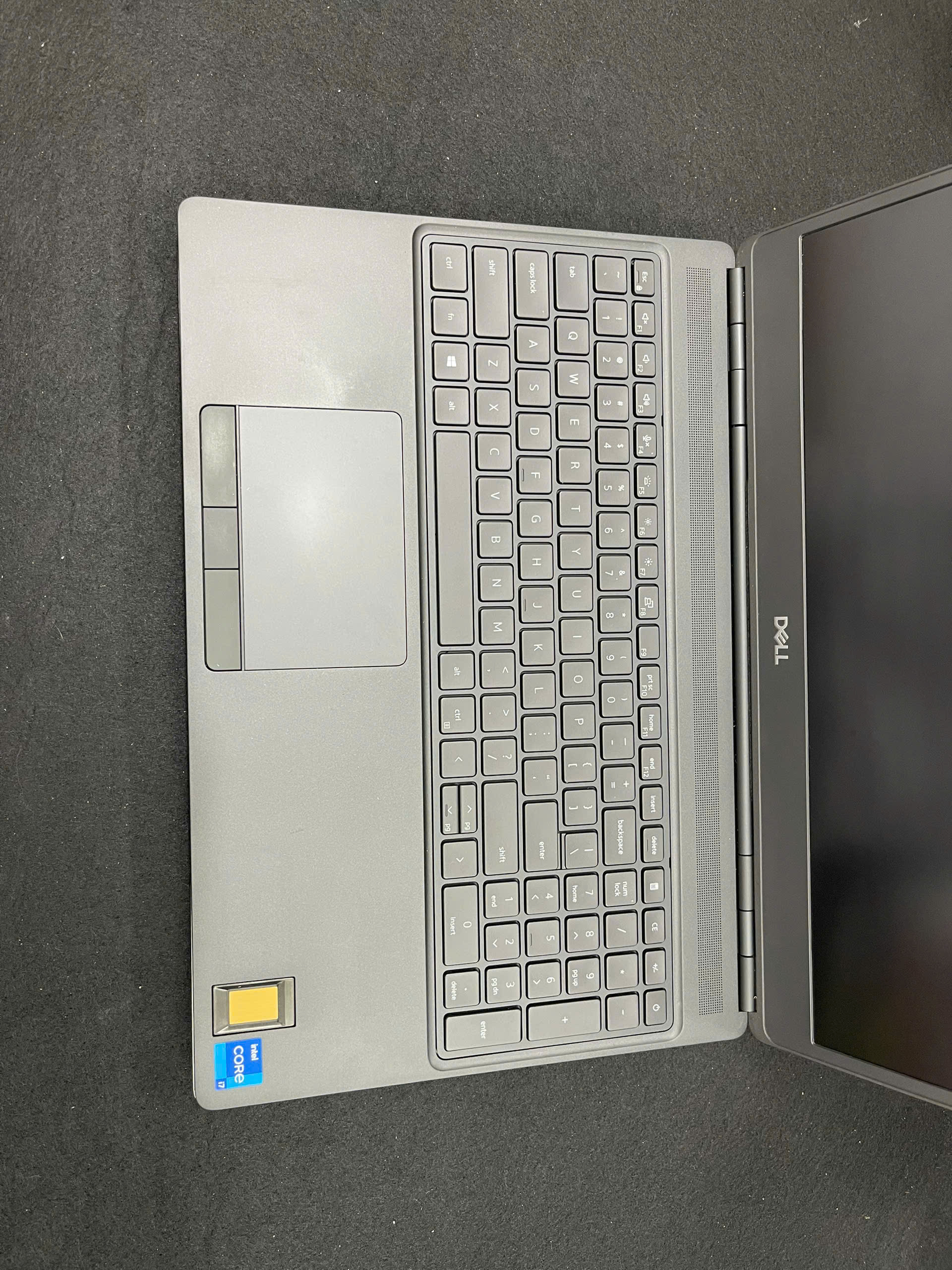 Dell Precision 7560