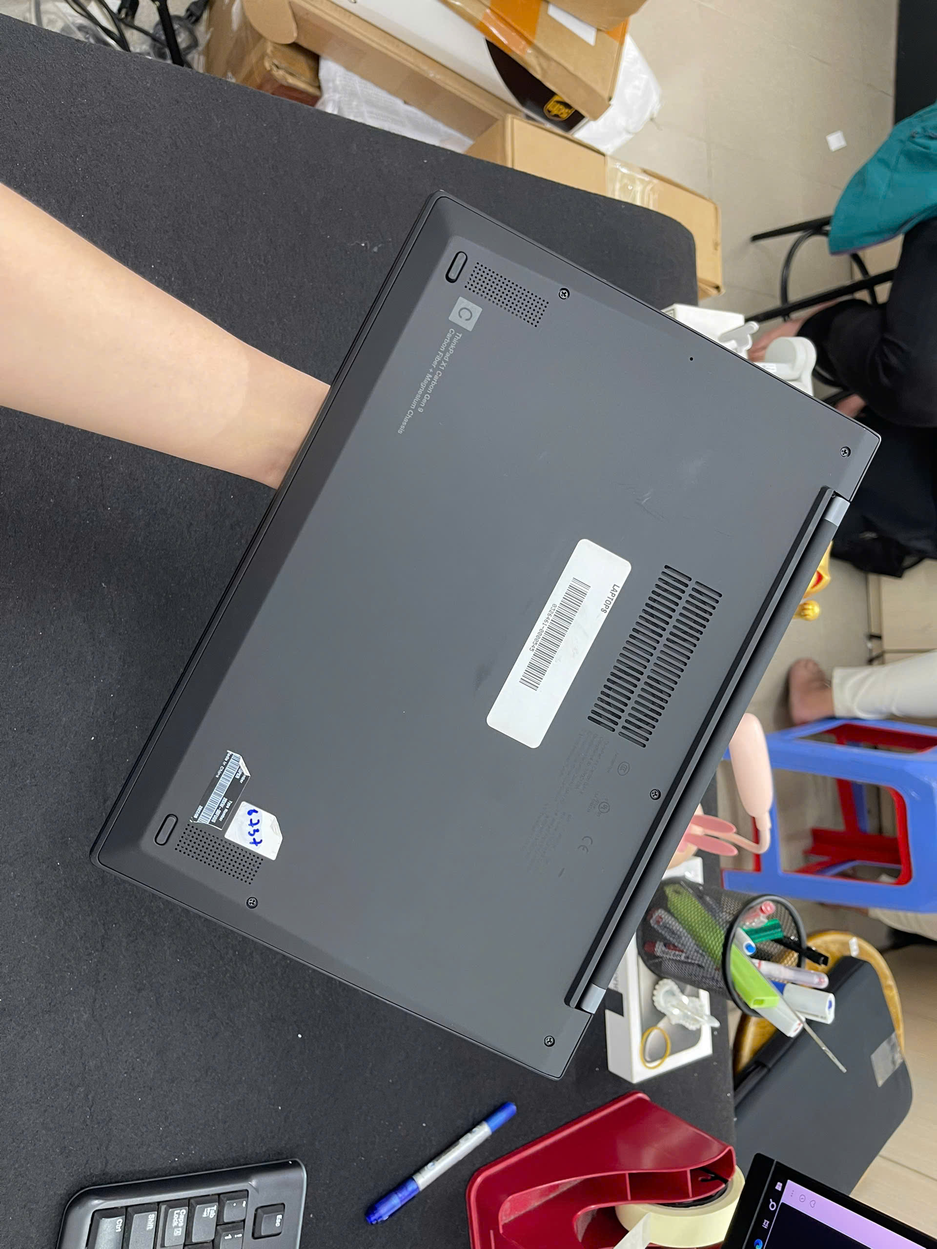 Thinkpad X1 Carbon G9