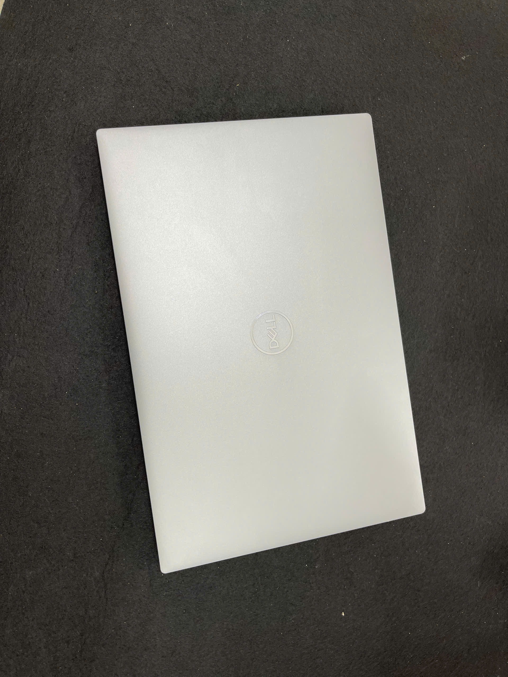 Dell Precision 5560