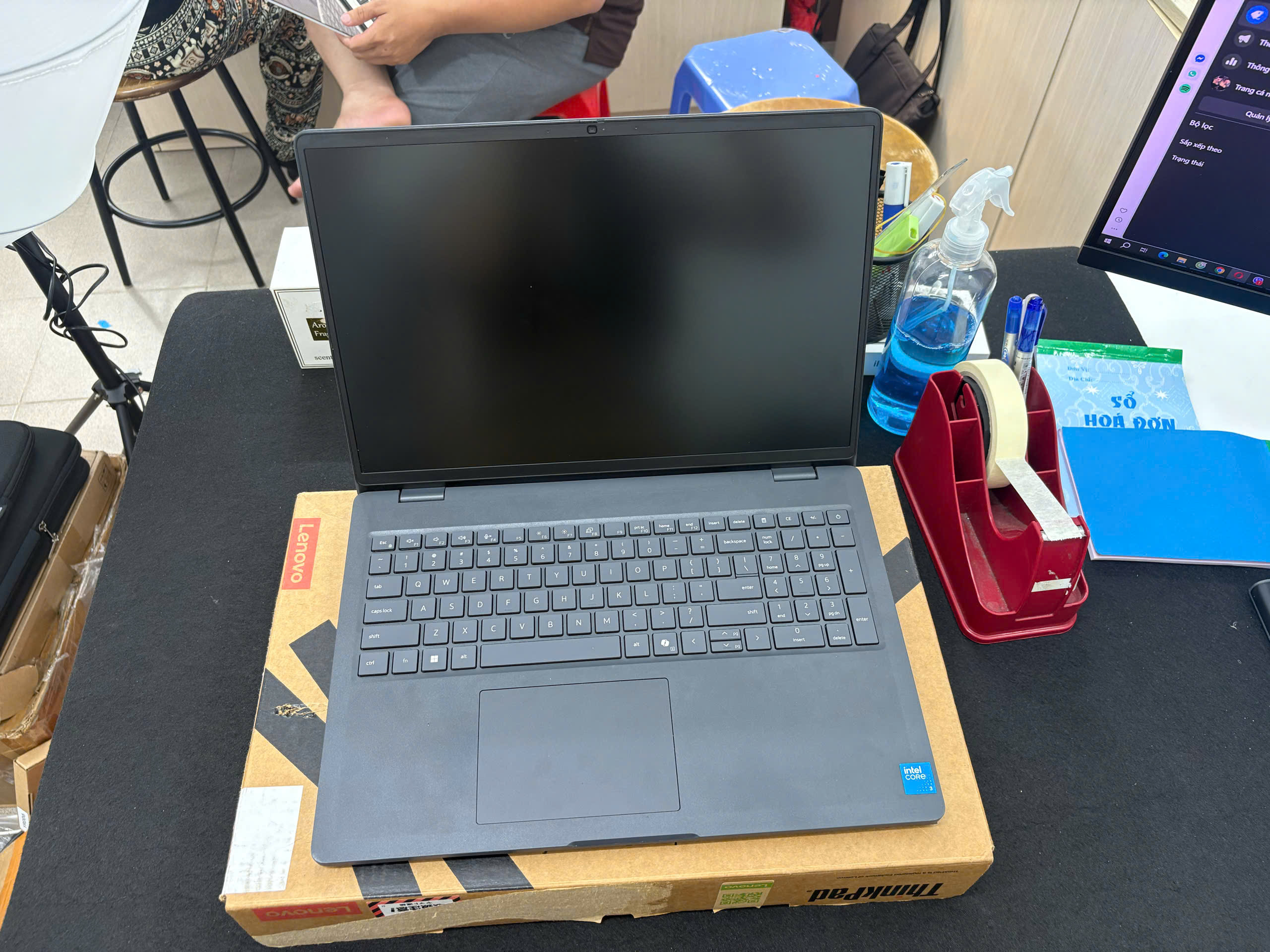 Dell Pro 16 PC16250