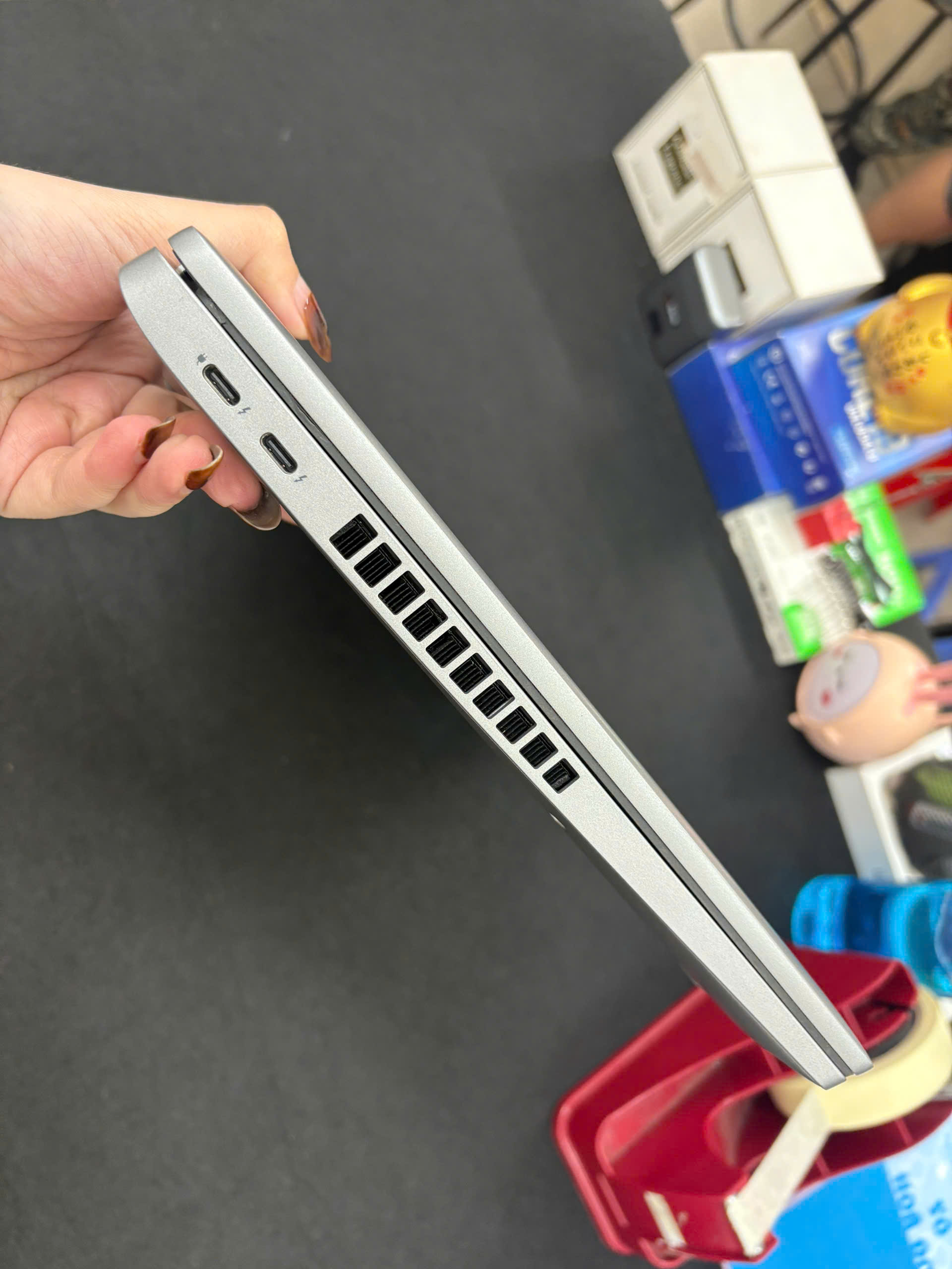 Dell Precision 3570