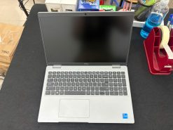 Dell Precision 3570