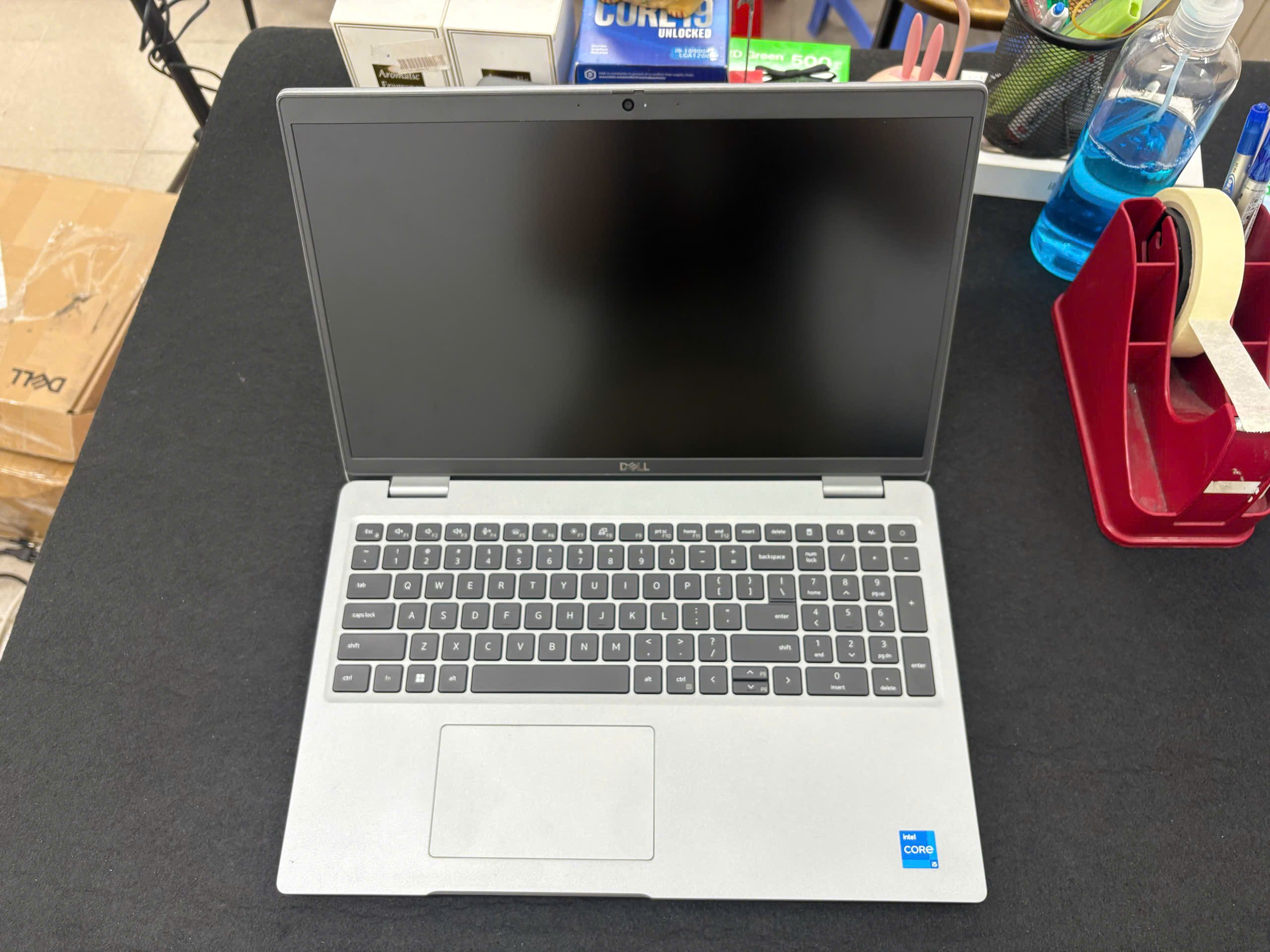 Dell Precision 3570