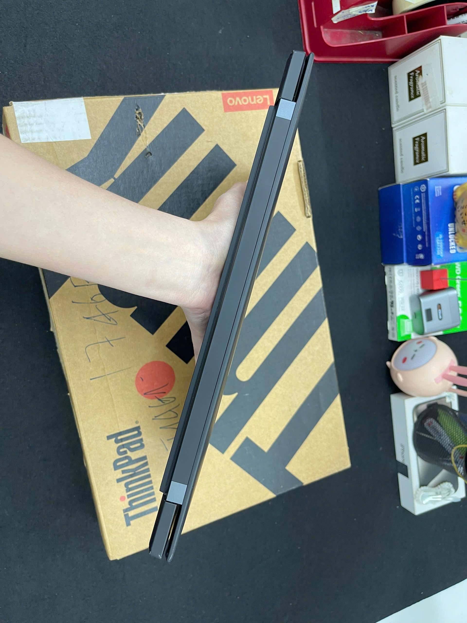 Thinkpad X1 Carbon G9