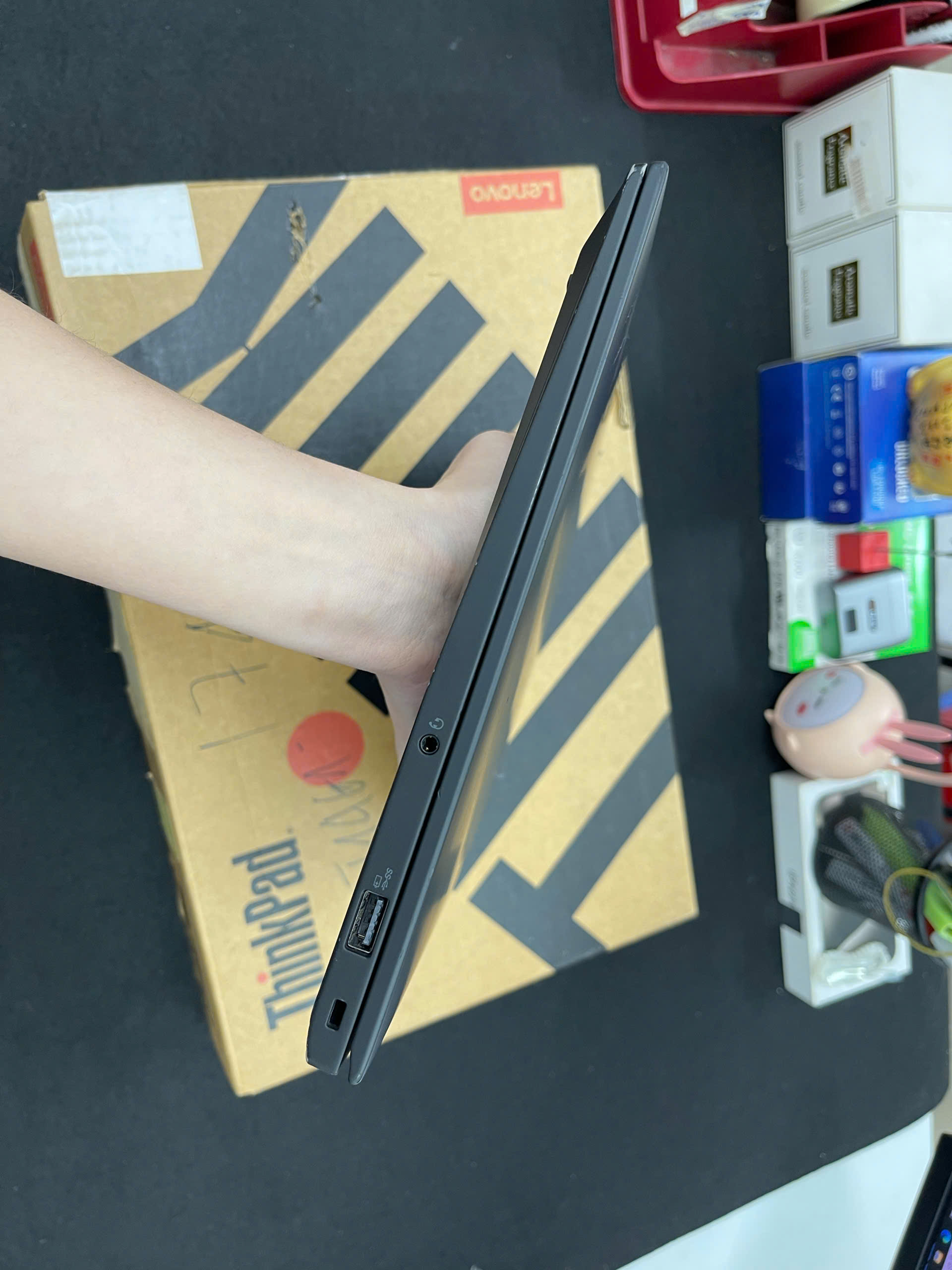 Thinkpad X1 Carbon G9