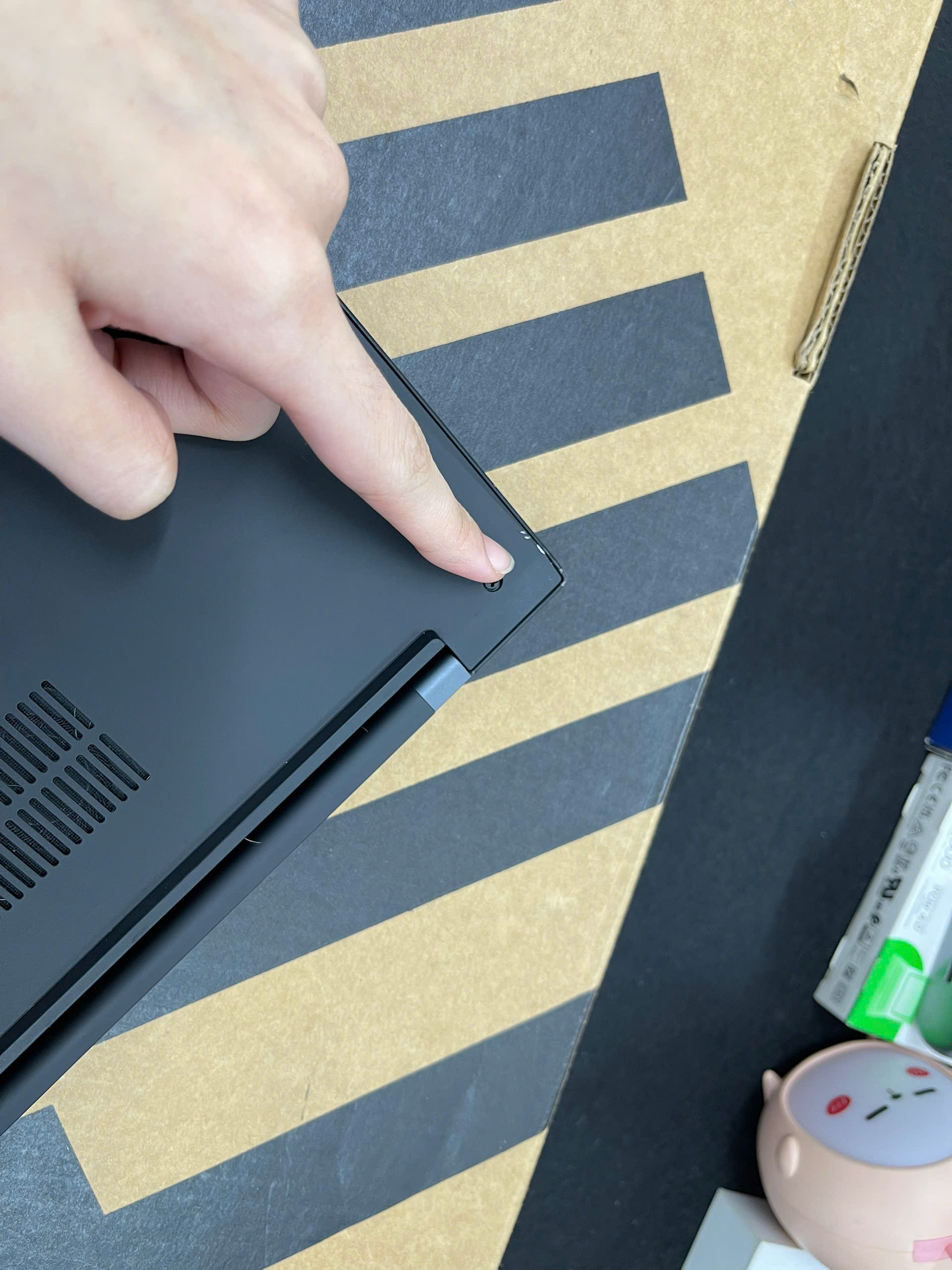 Thinkpad X1 Carbon G9