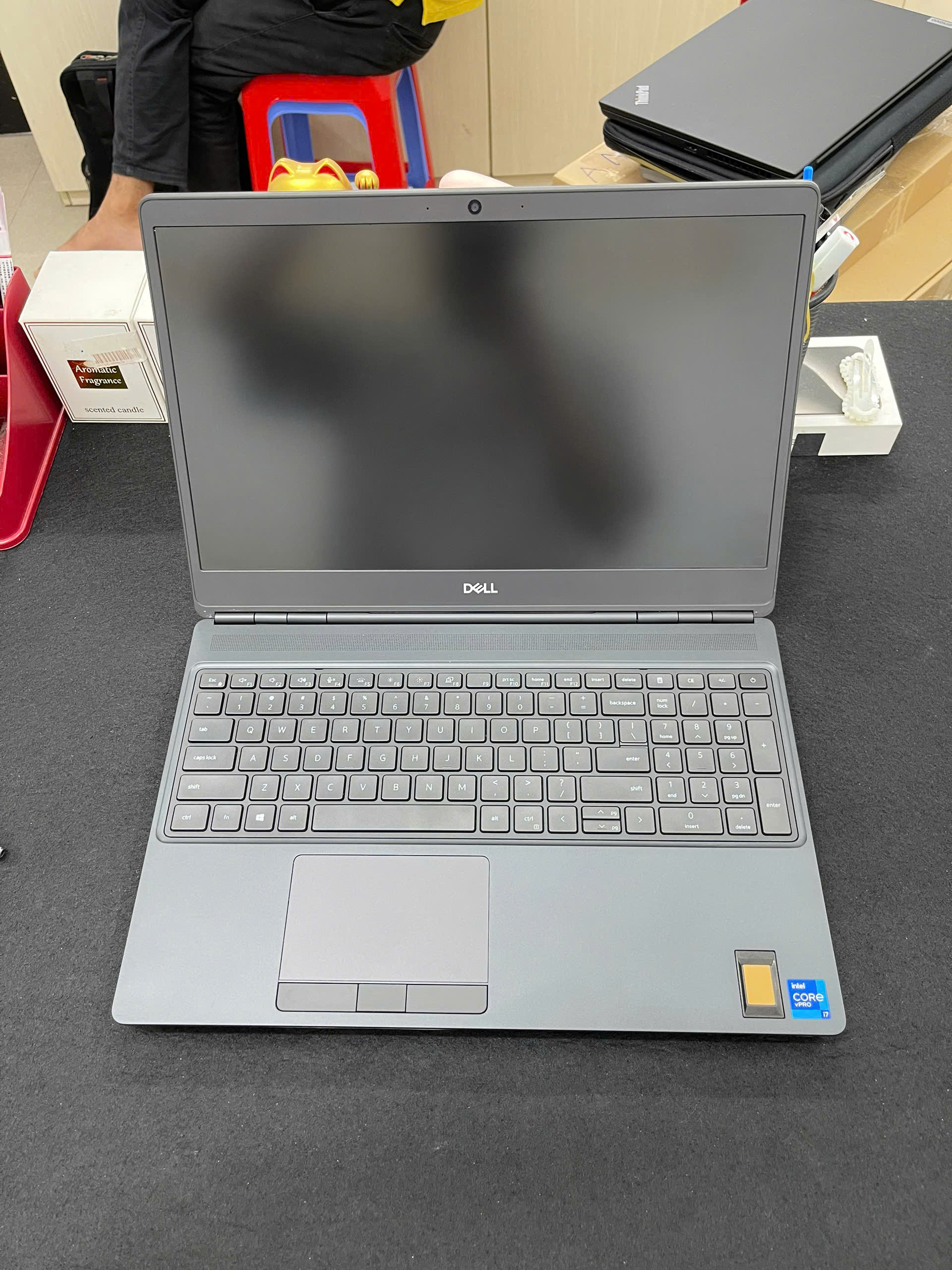 Dell Precision 7560