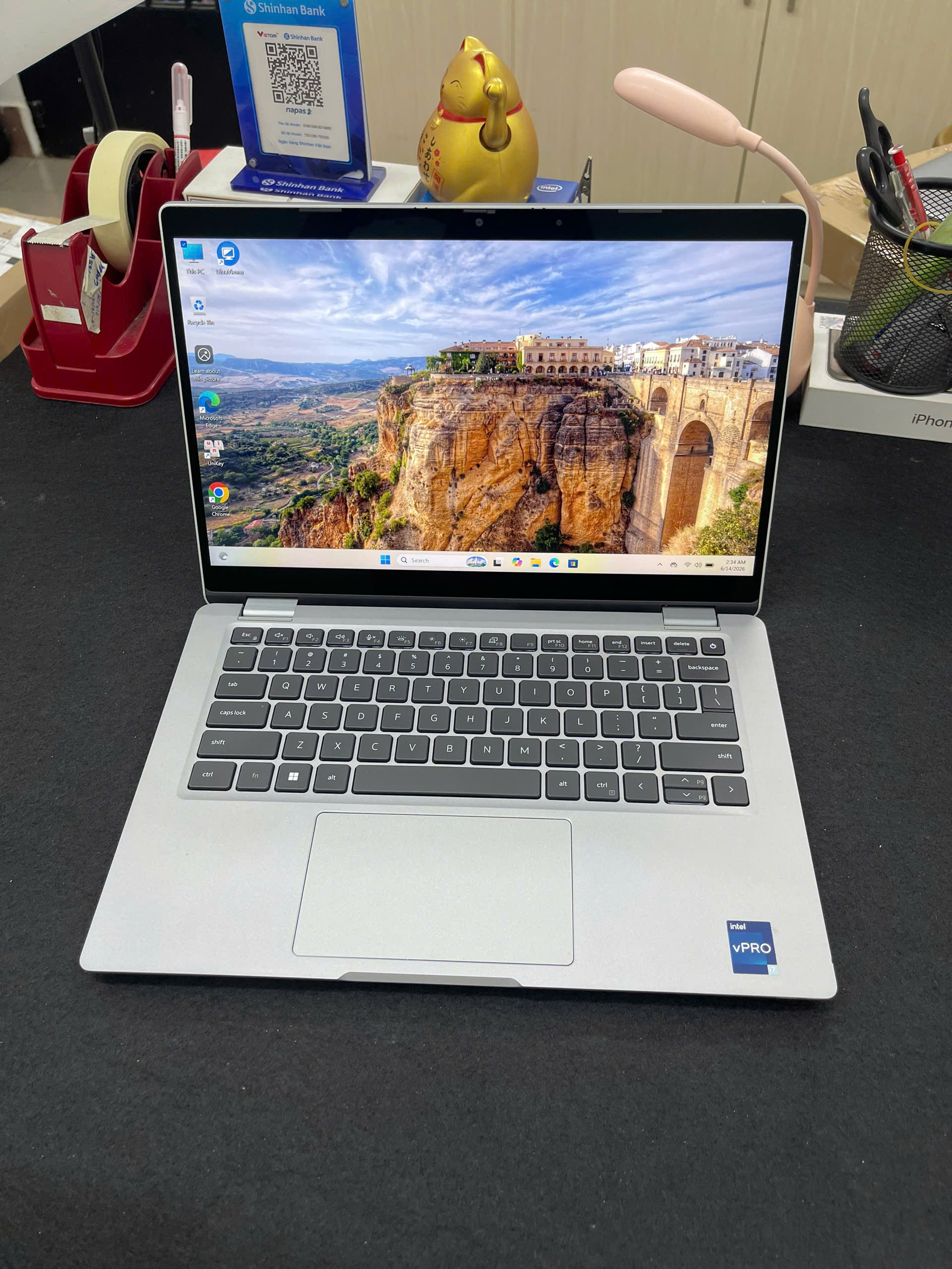 Dell Latitude 5330 2in1
