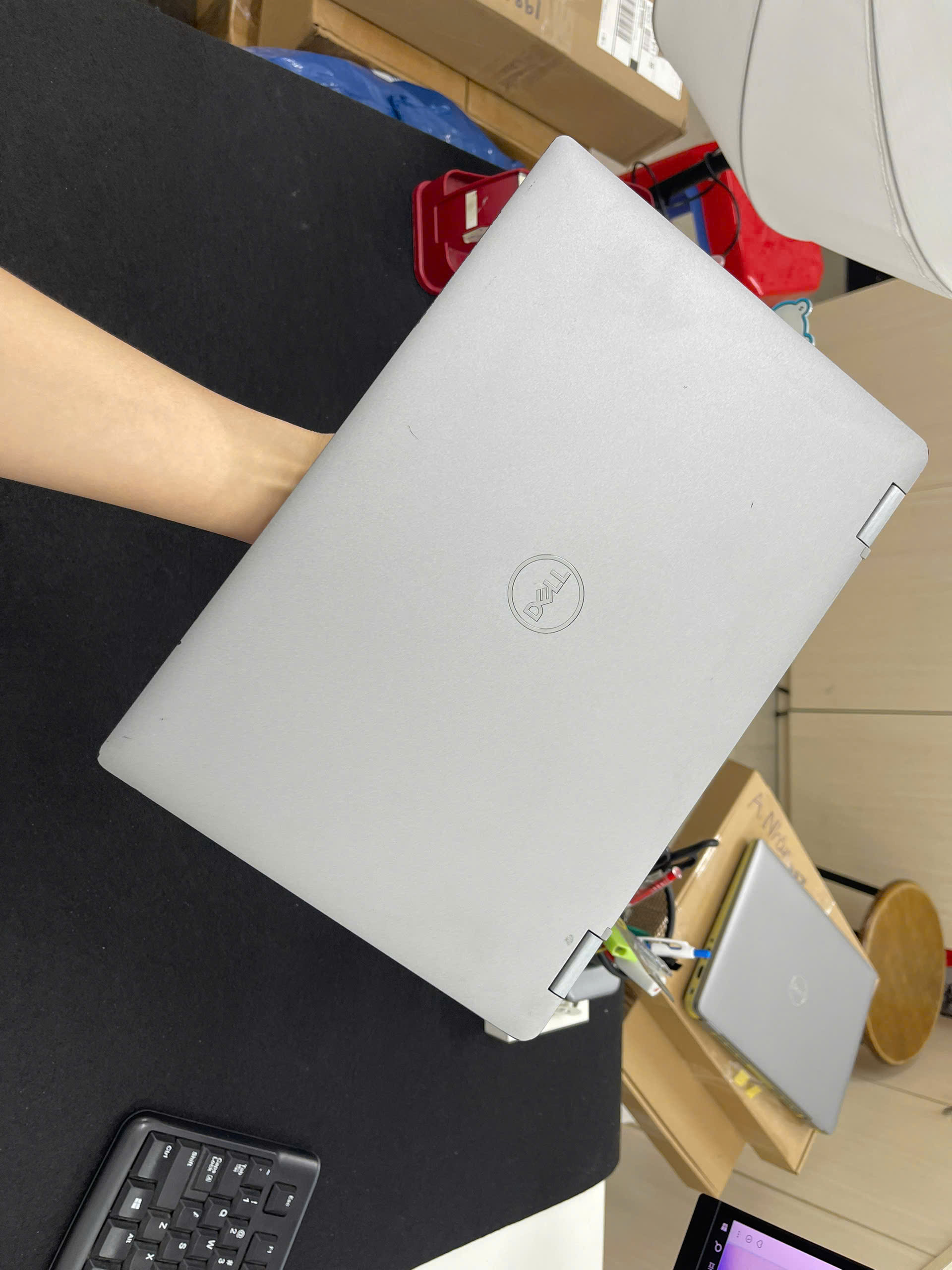 Dell Latitude 5330 2in1